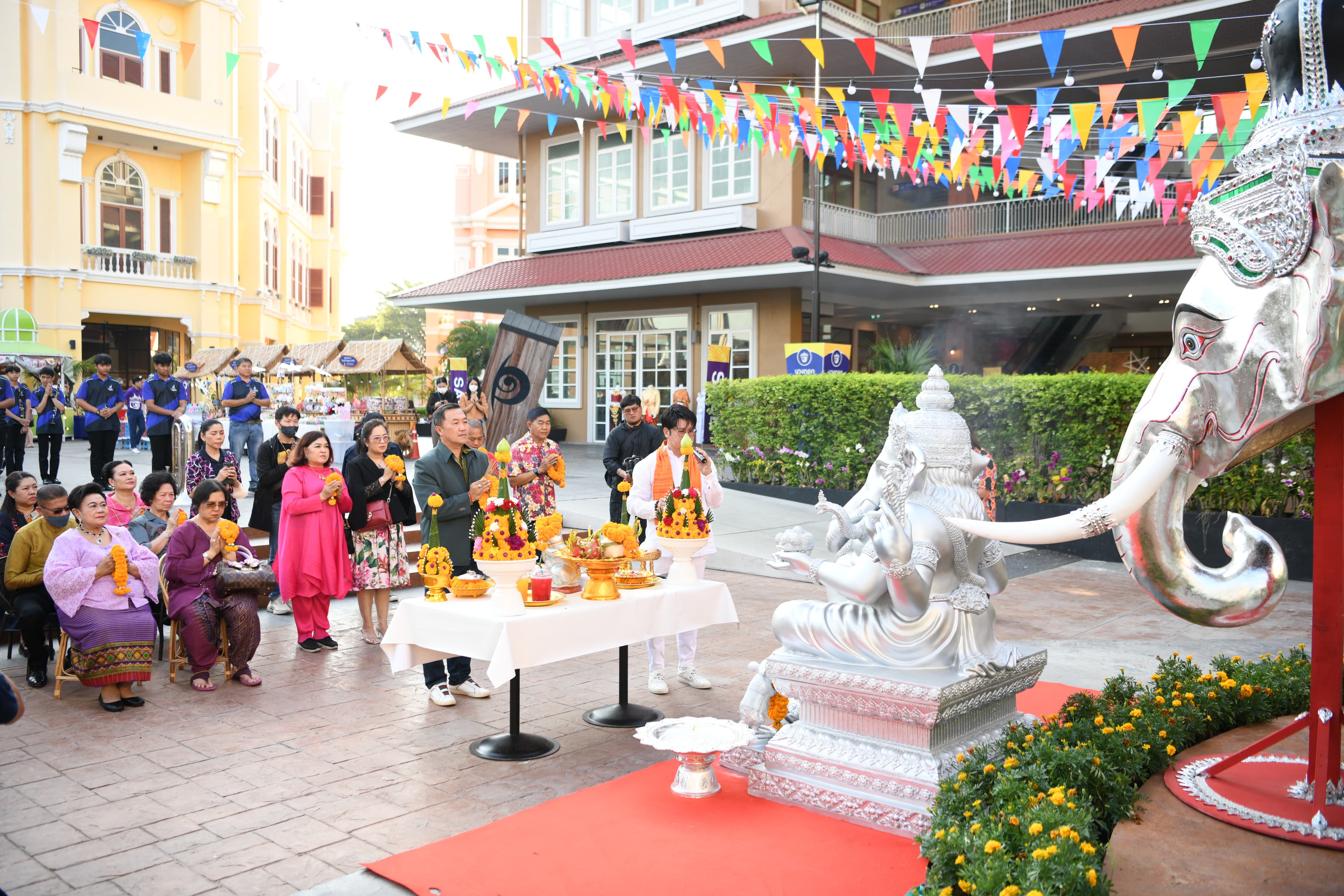 รูปภาพแกลเลอรี