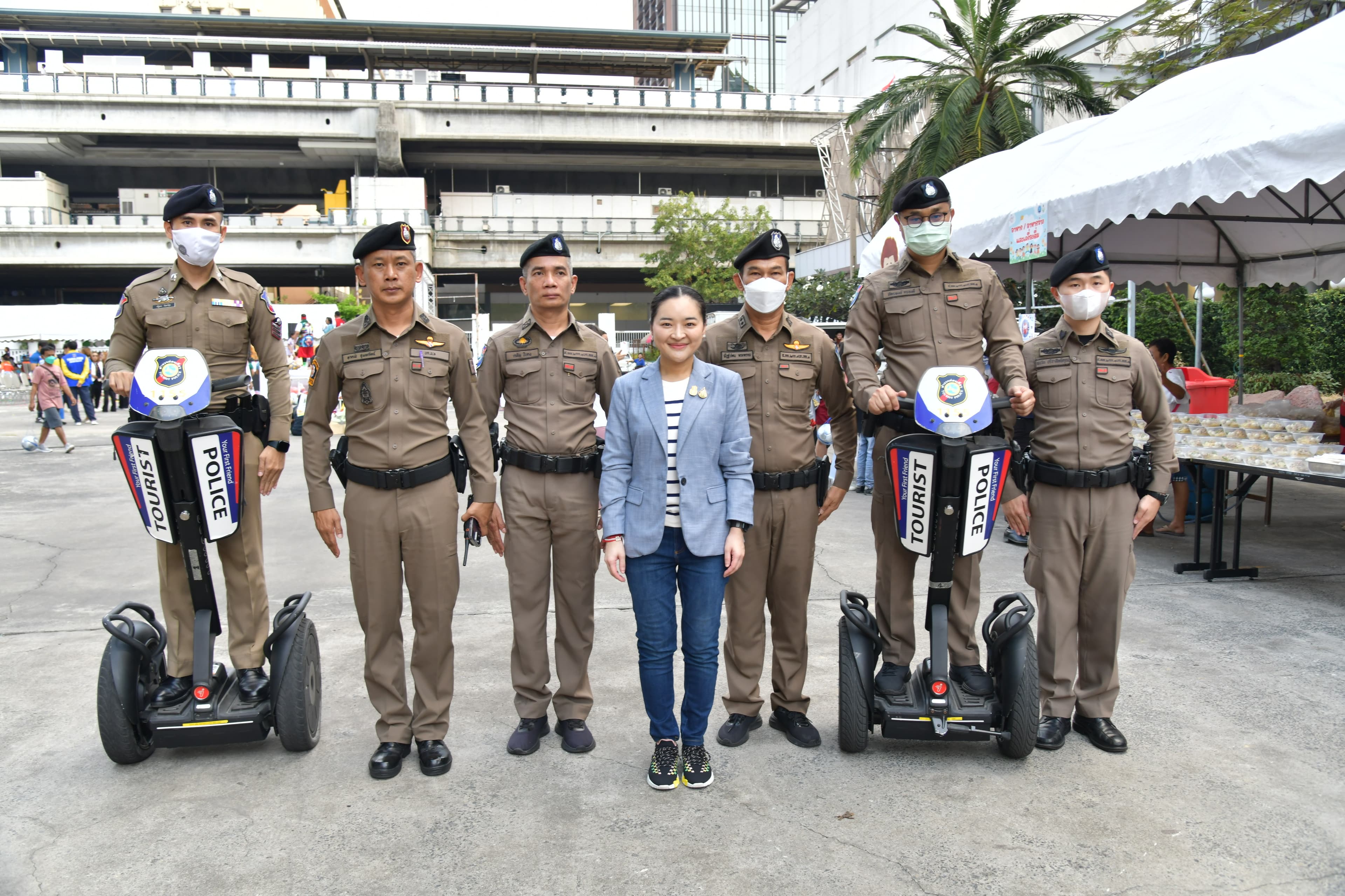 รูปภาพแกลเลอรี