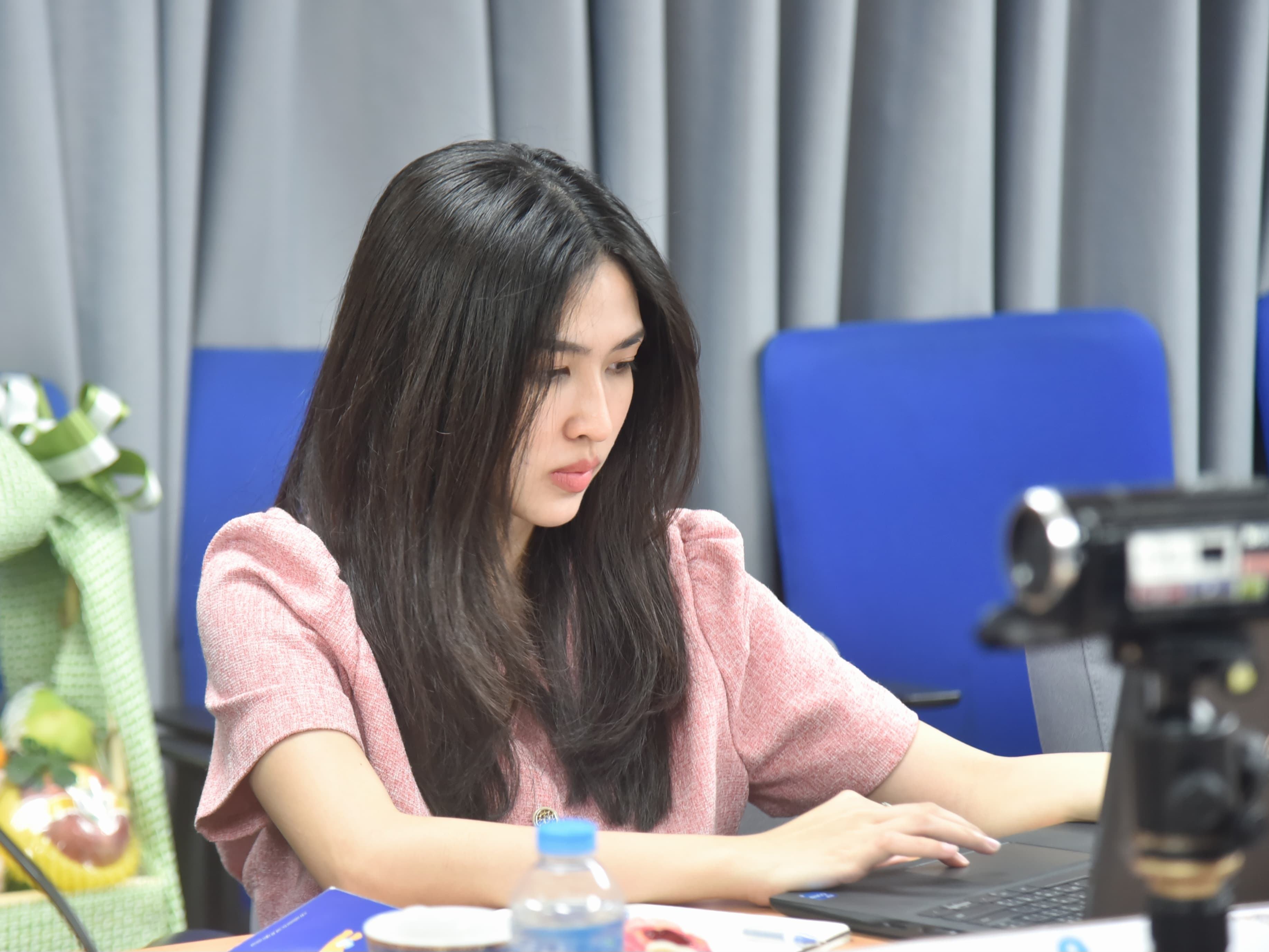 รูปภาพแกลเลอรี