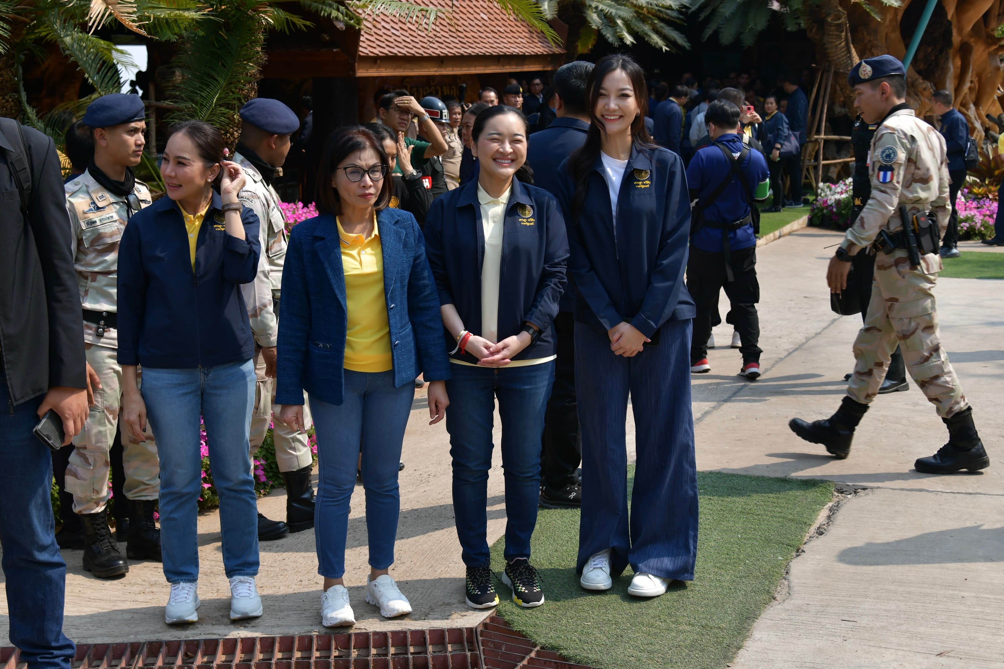 รูปภาพแกลเลอรี