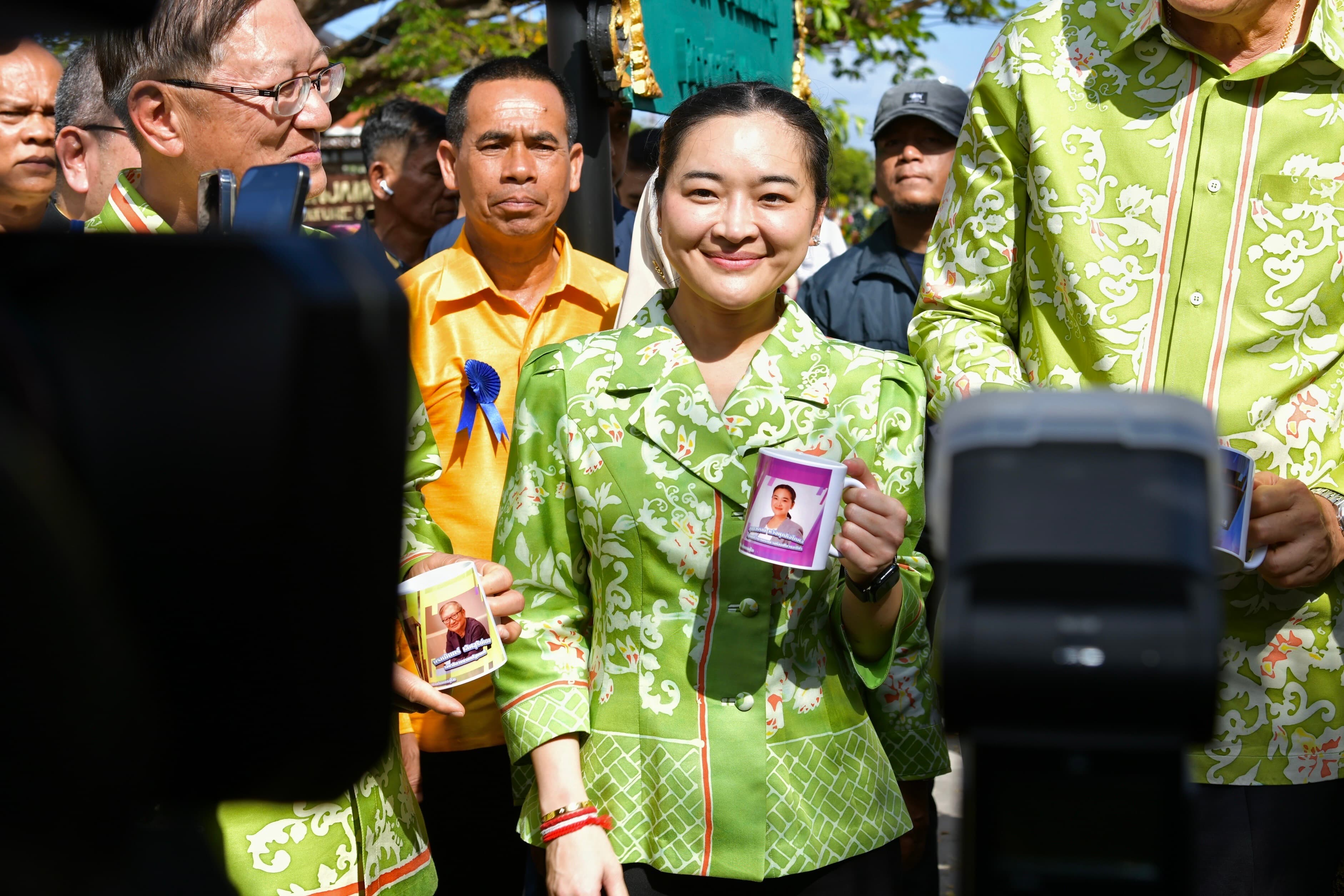 รูปภาพแกลเลอรี