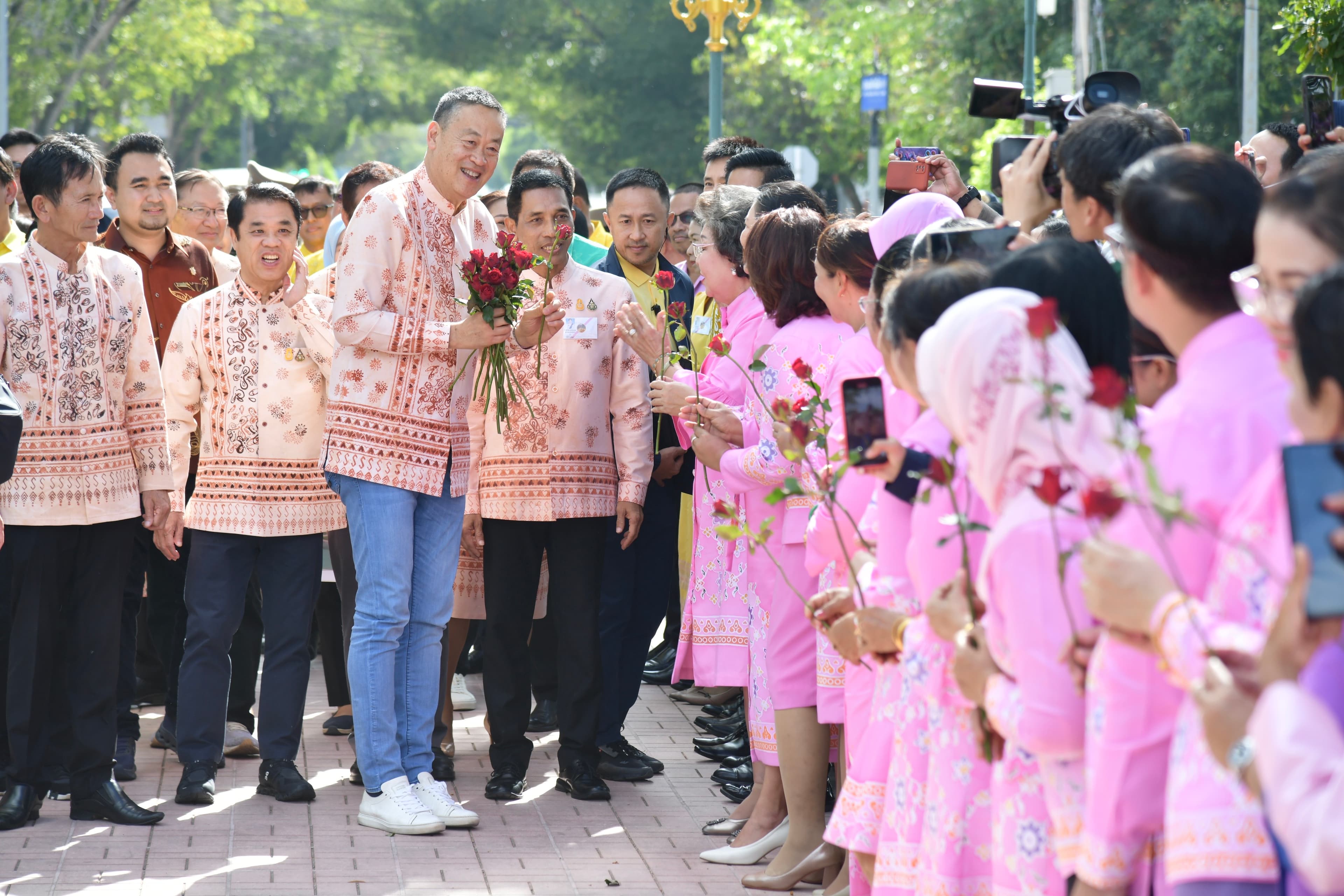 รูปภาพแกลเลอรี
