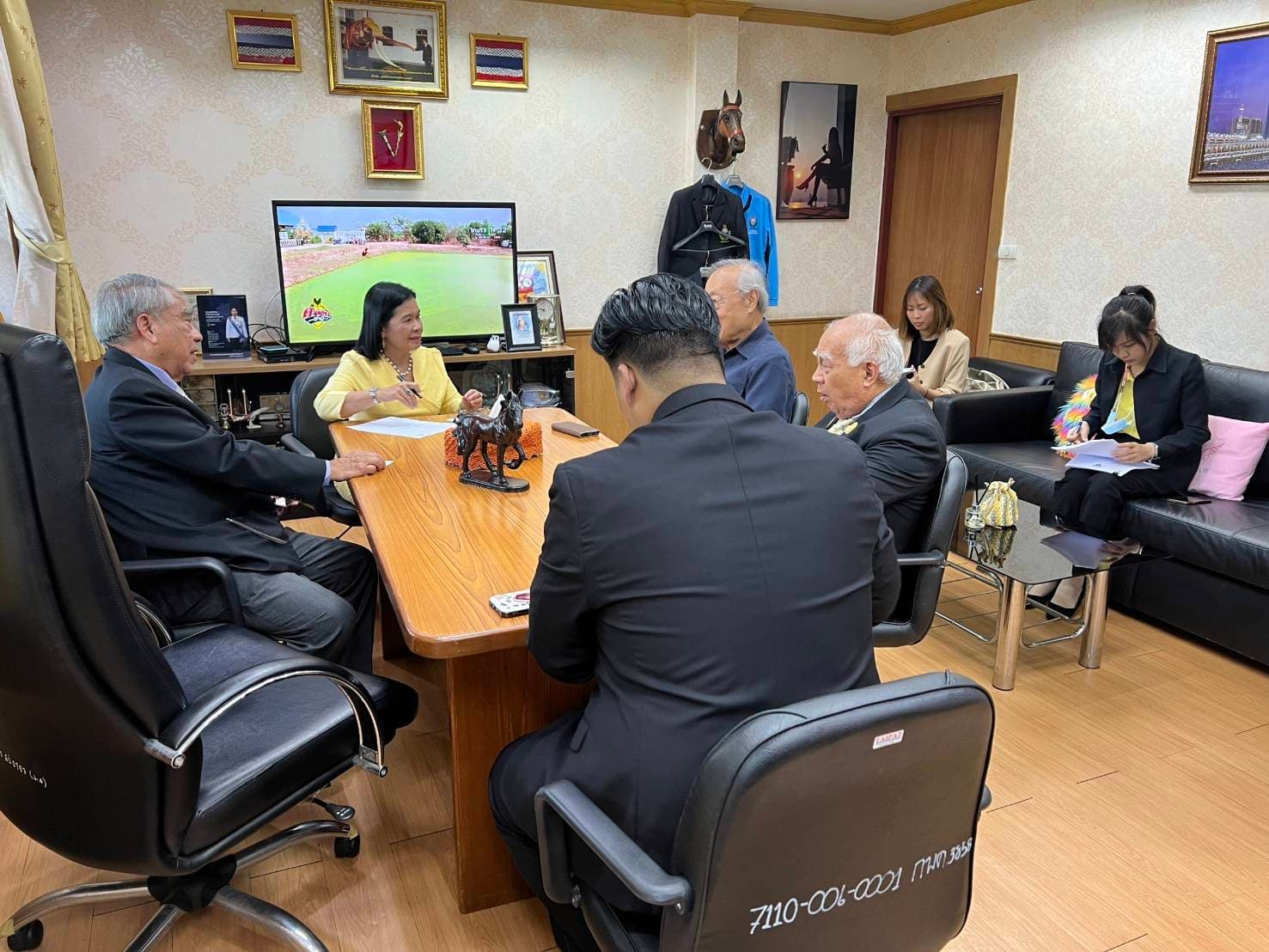 รูปภาพแกลเลอรี
