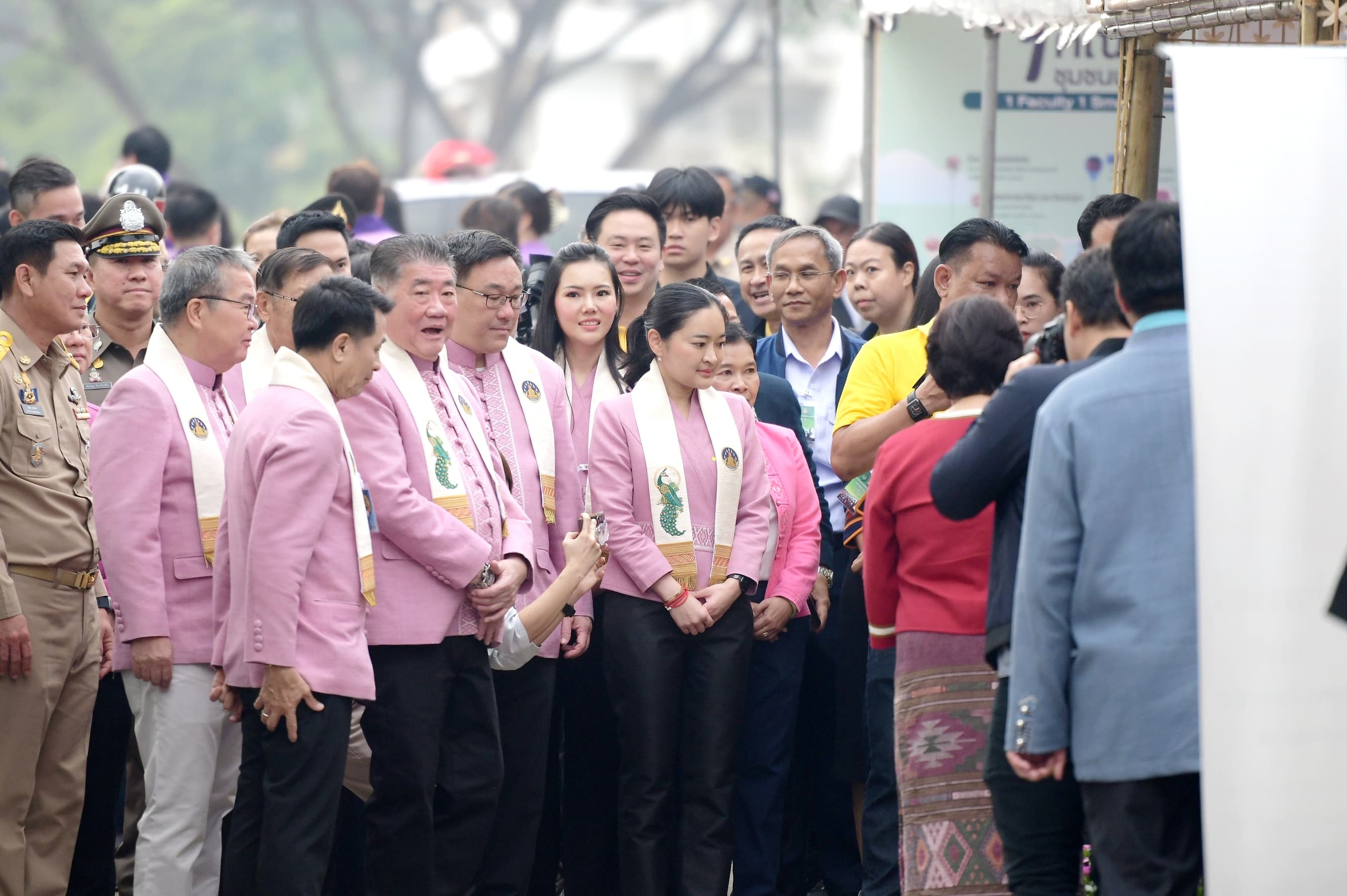 รูปภาพแกลเลอรี