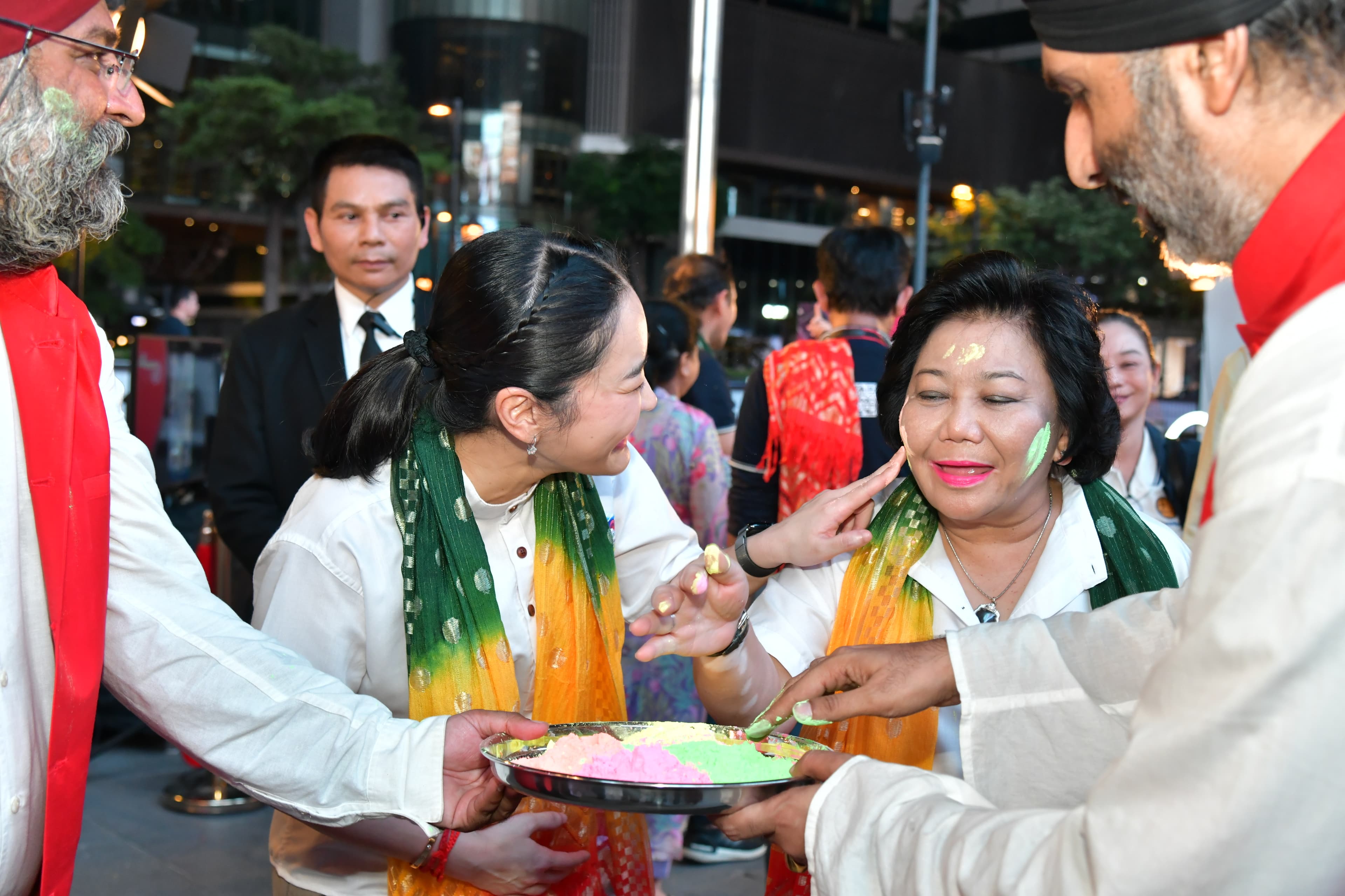 รูปภาพแกลเลอรี