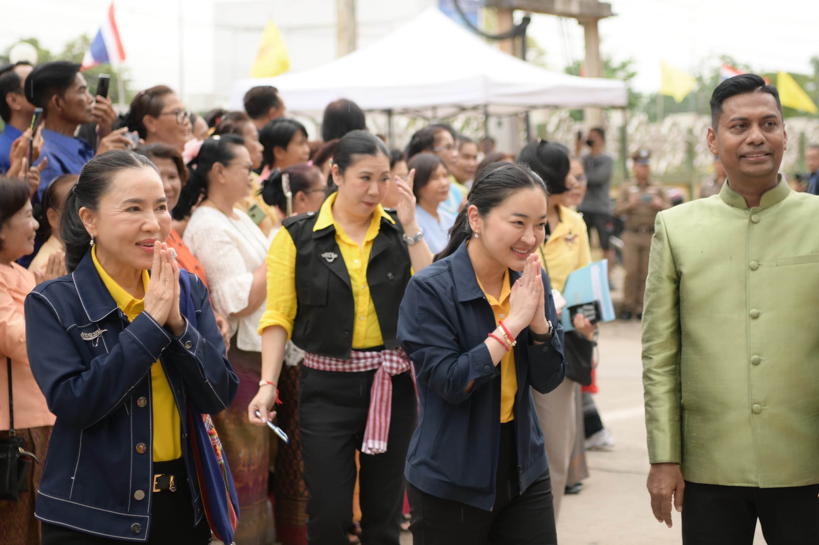 รูปภาพแกลเลอรี
