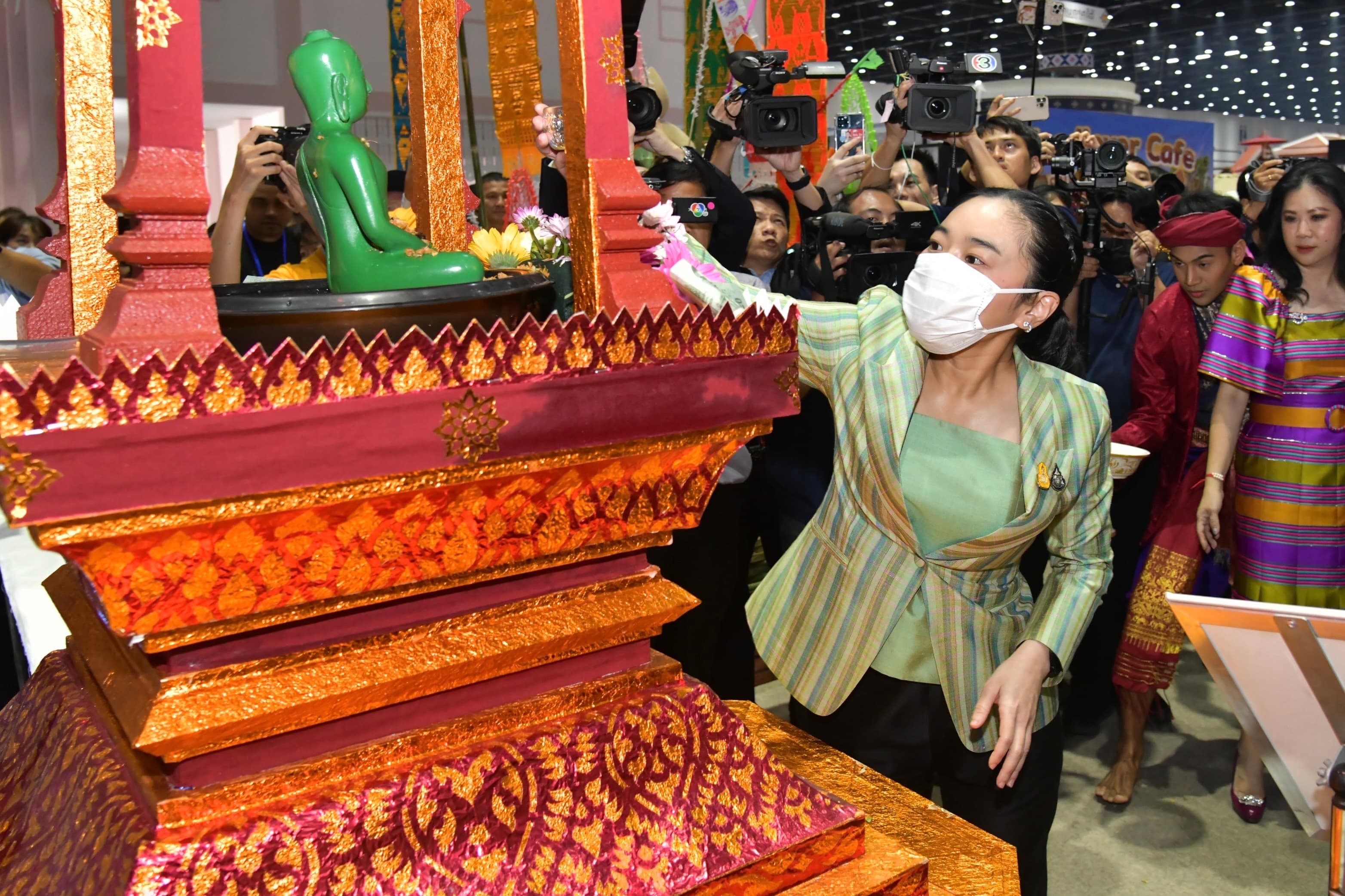 รูปภาพแกลเลอรี