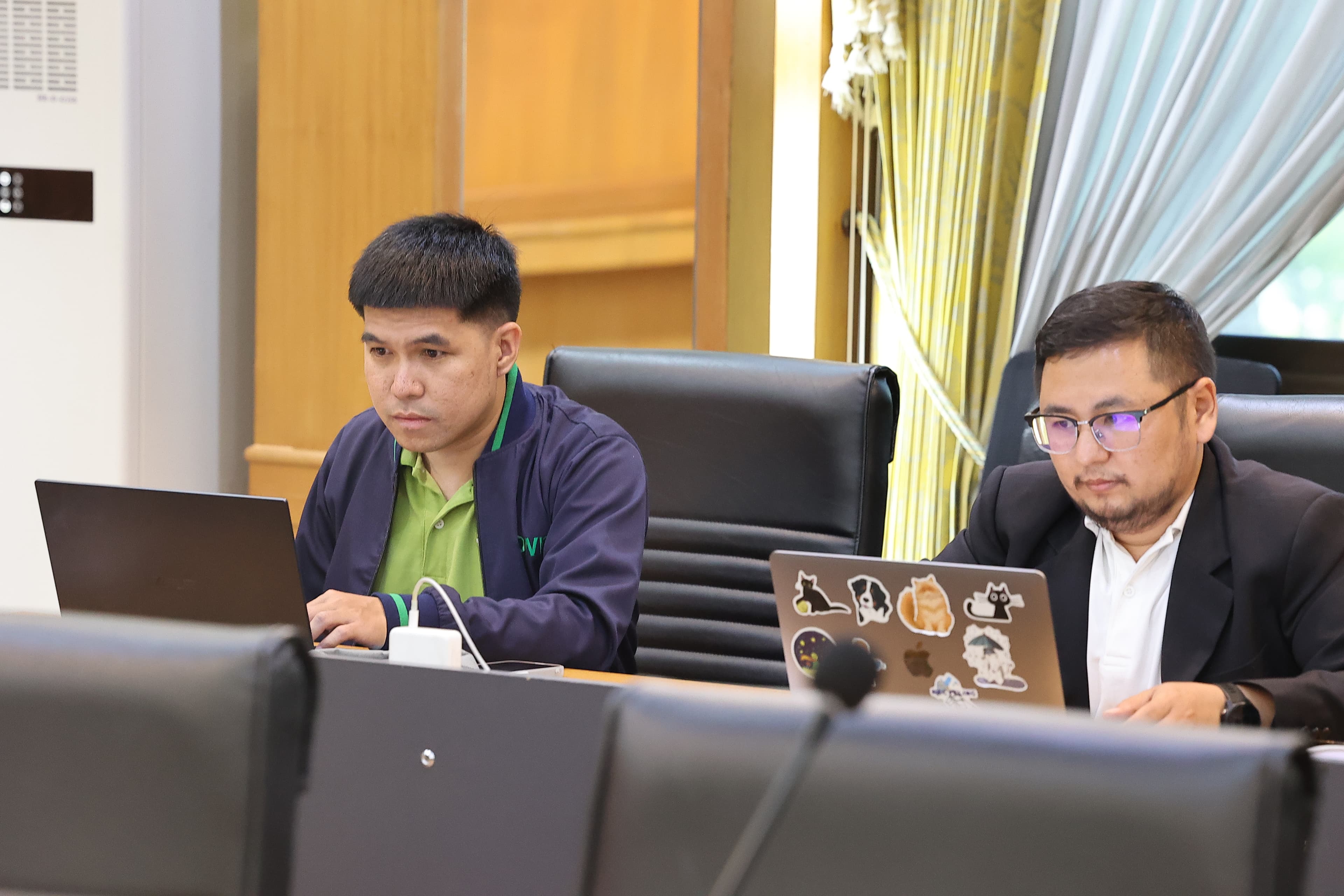 รูปภาพแกลเลอรี