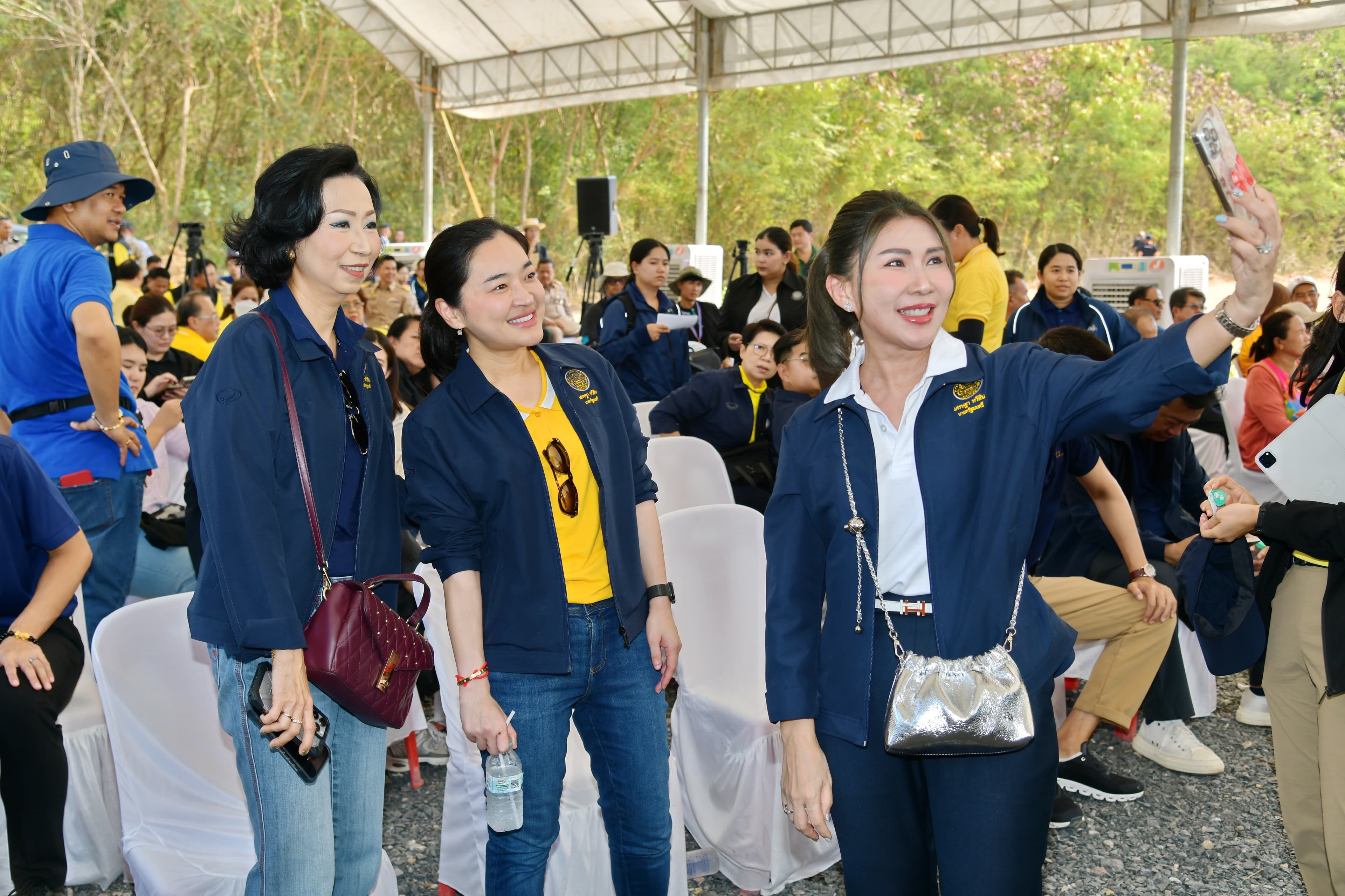 รูปภาพแกลเลอรี
