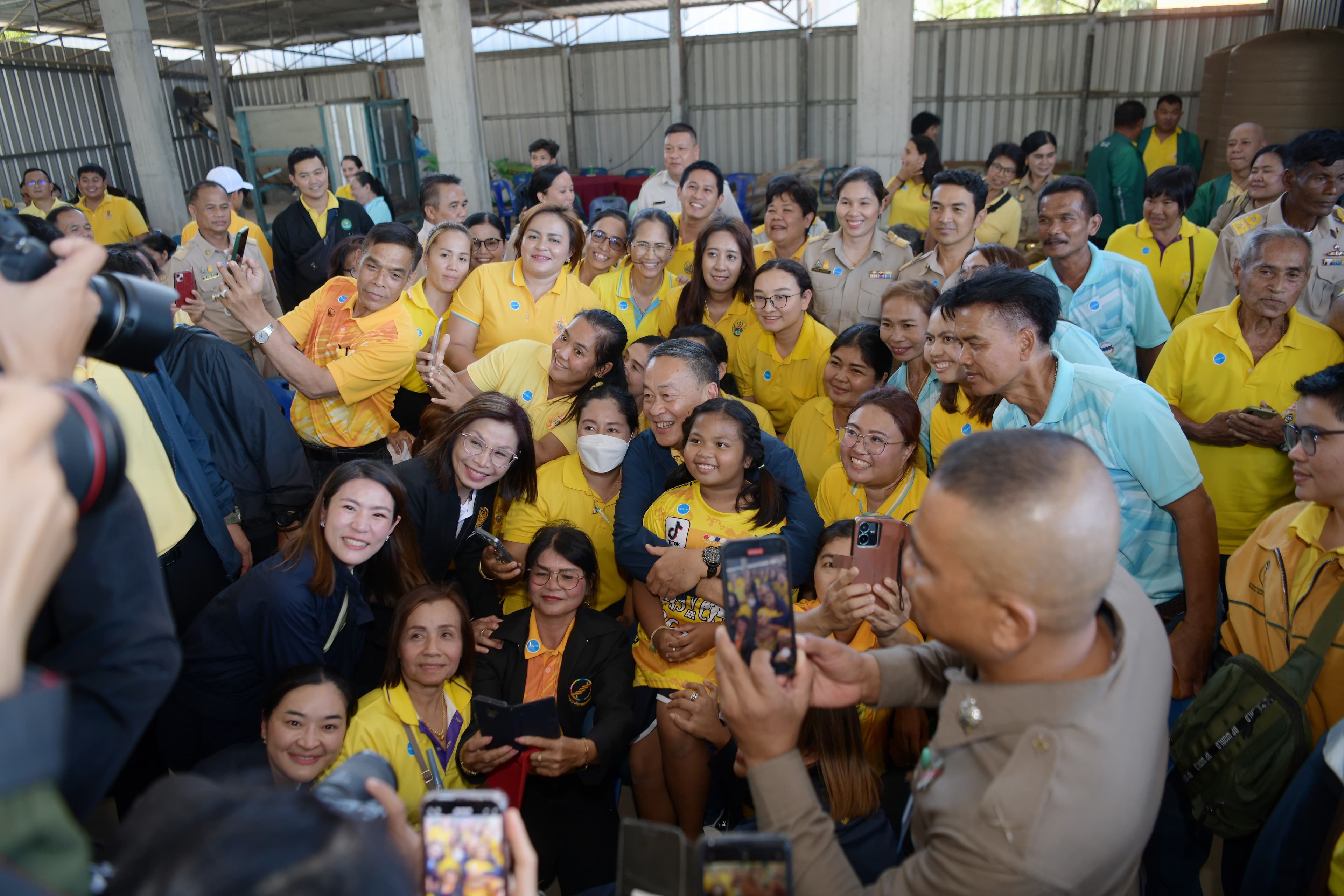 รูปภาพแกลเลอรี