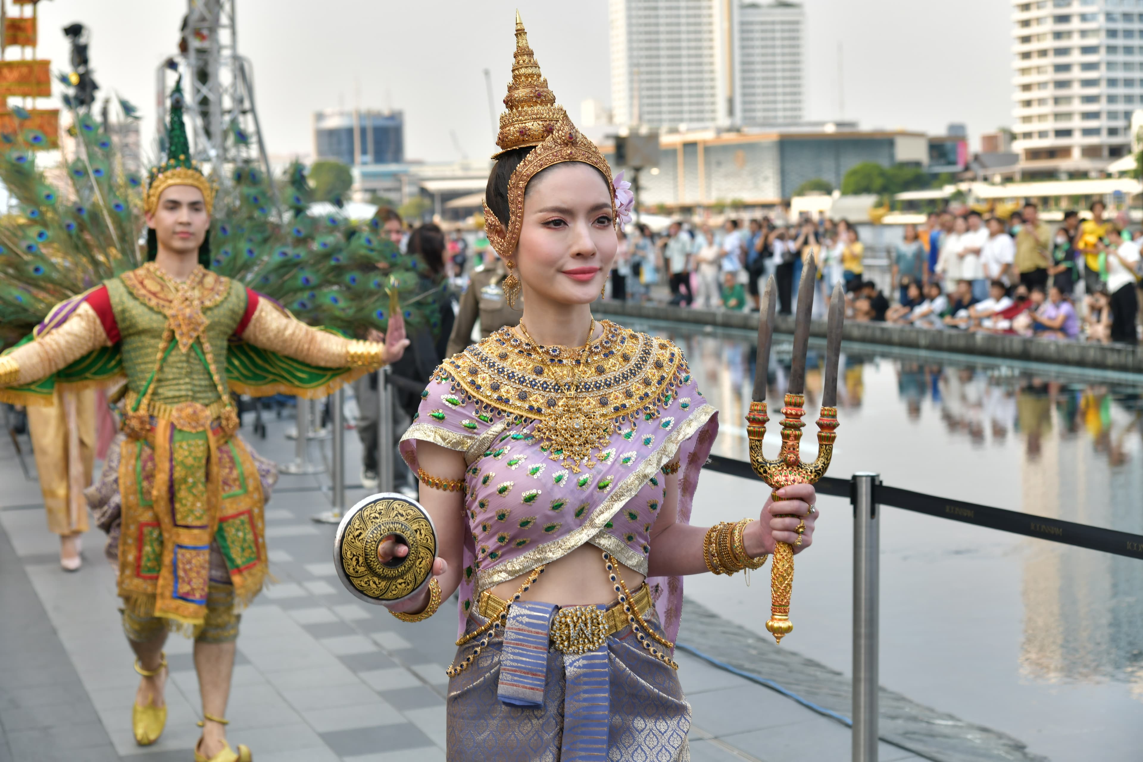 รูปภาพแกลเลอรี