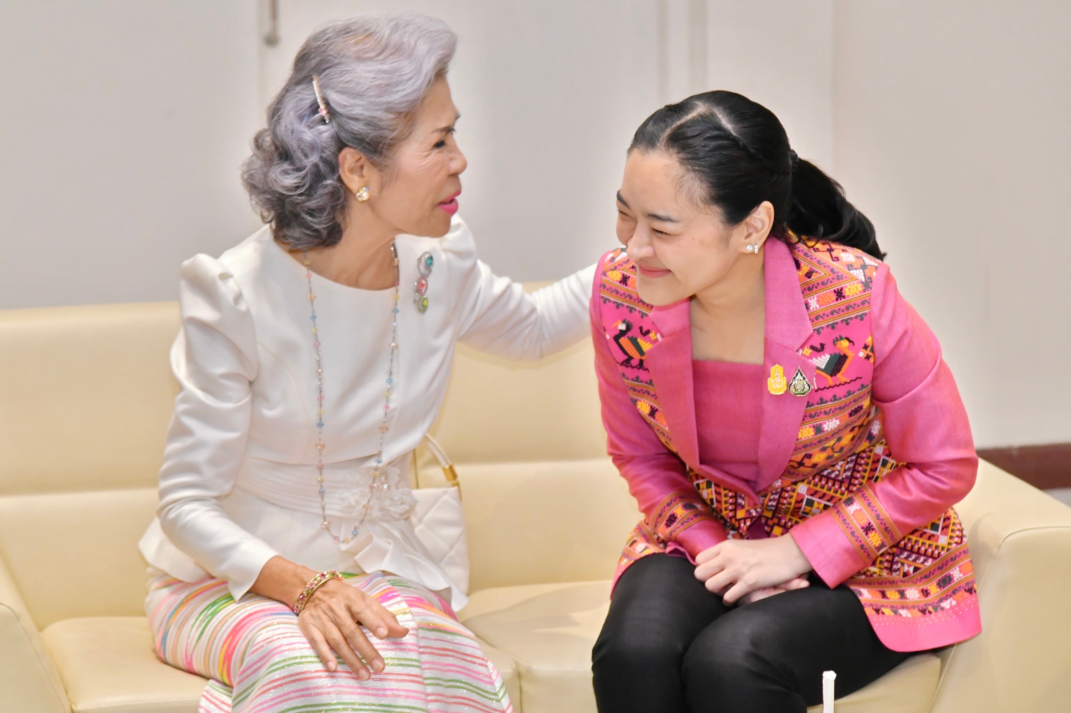รูปภาพแกลเลอรี