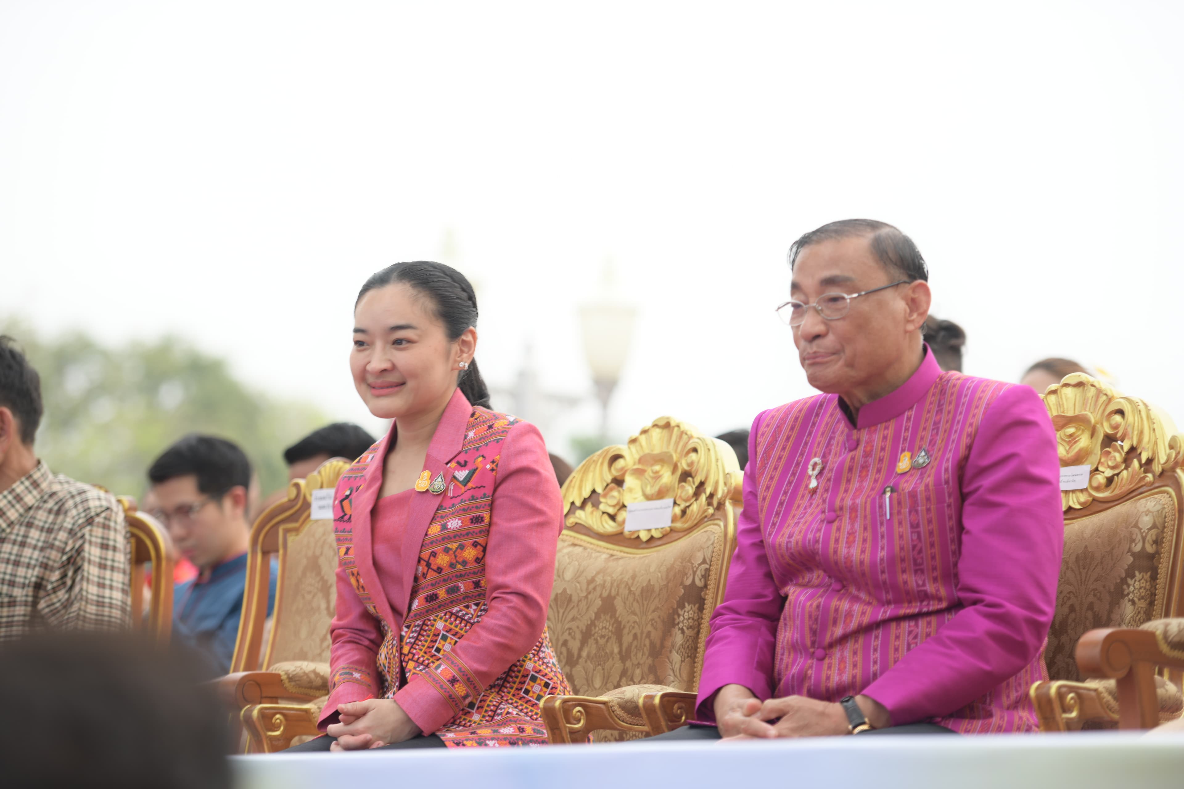 รูปภาพแกลเลอรี