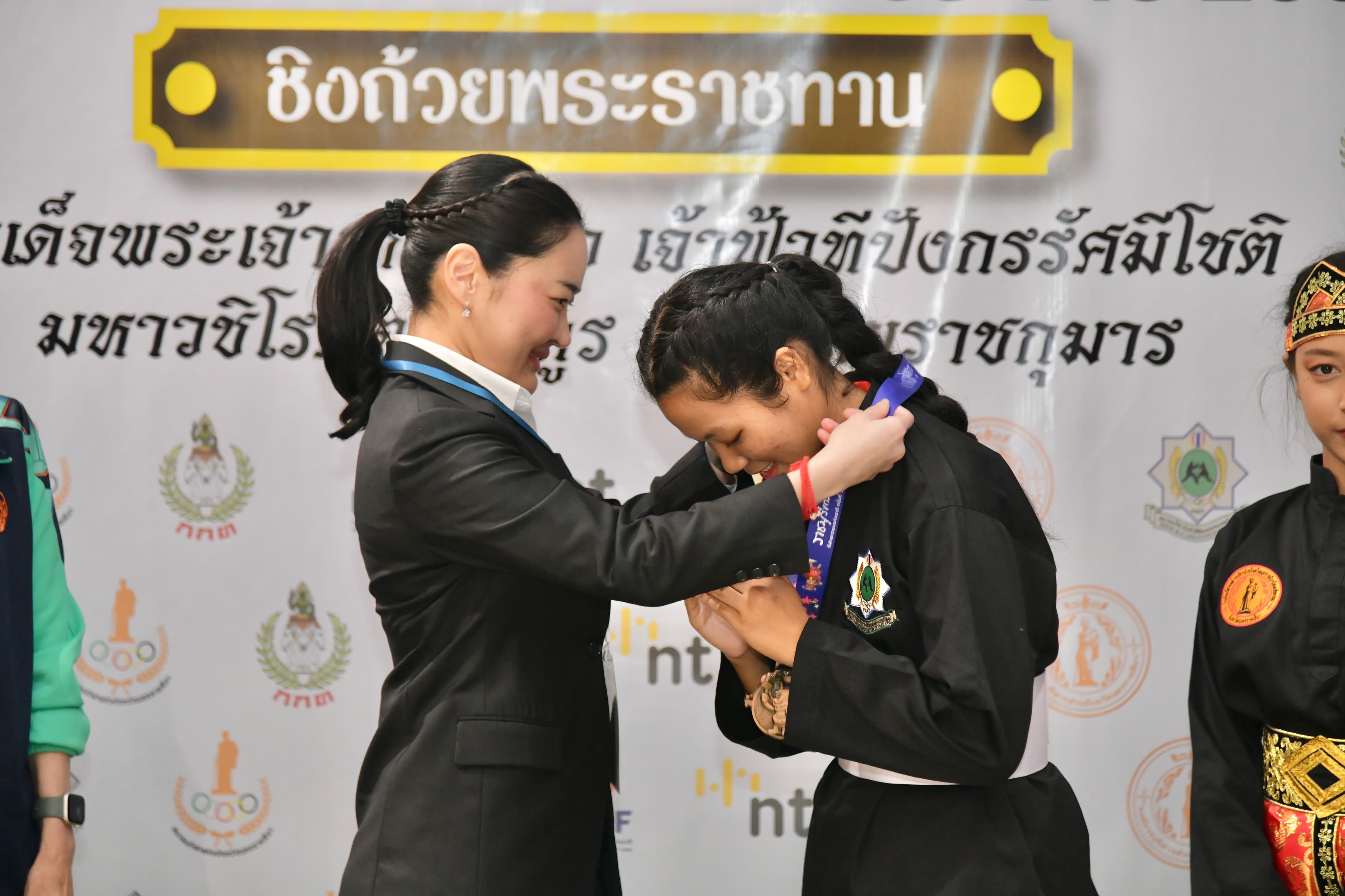 รูปภาพแกลเลอรี