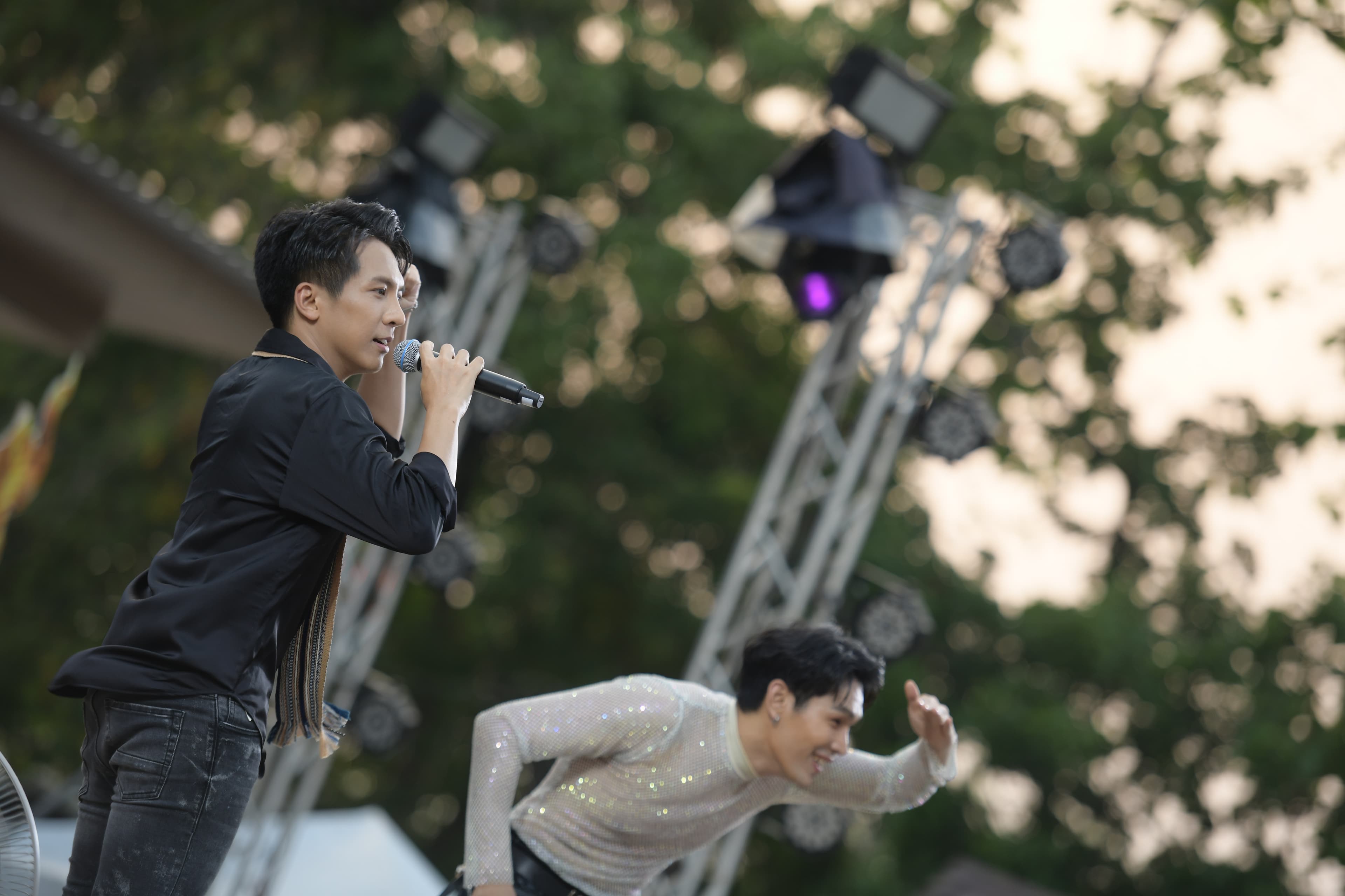 รูปภาพแกลเลอรี