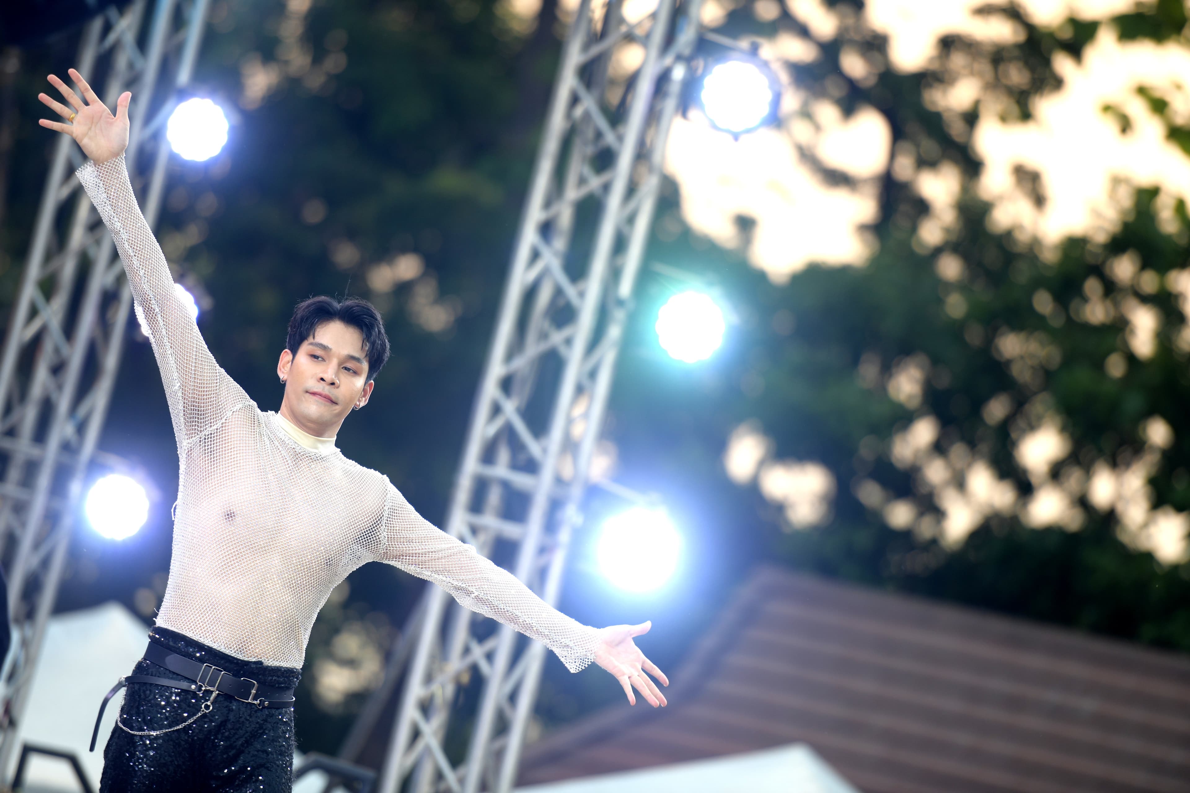 รูปภาพแกลเลอรี