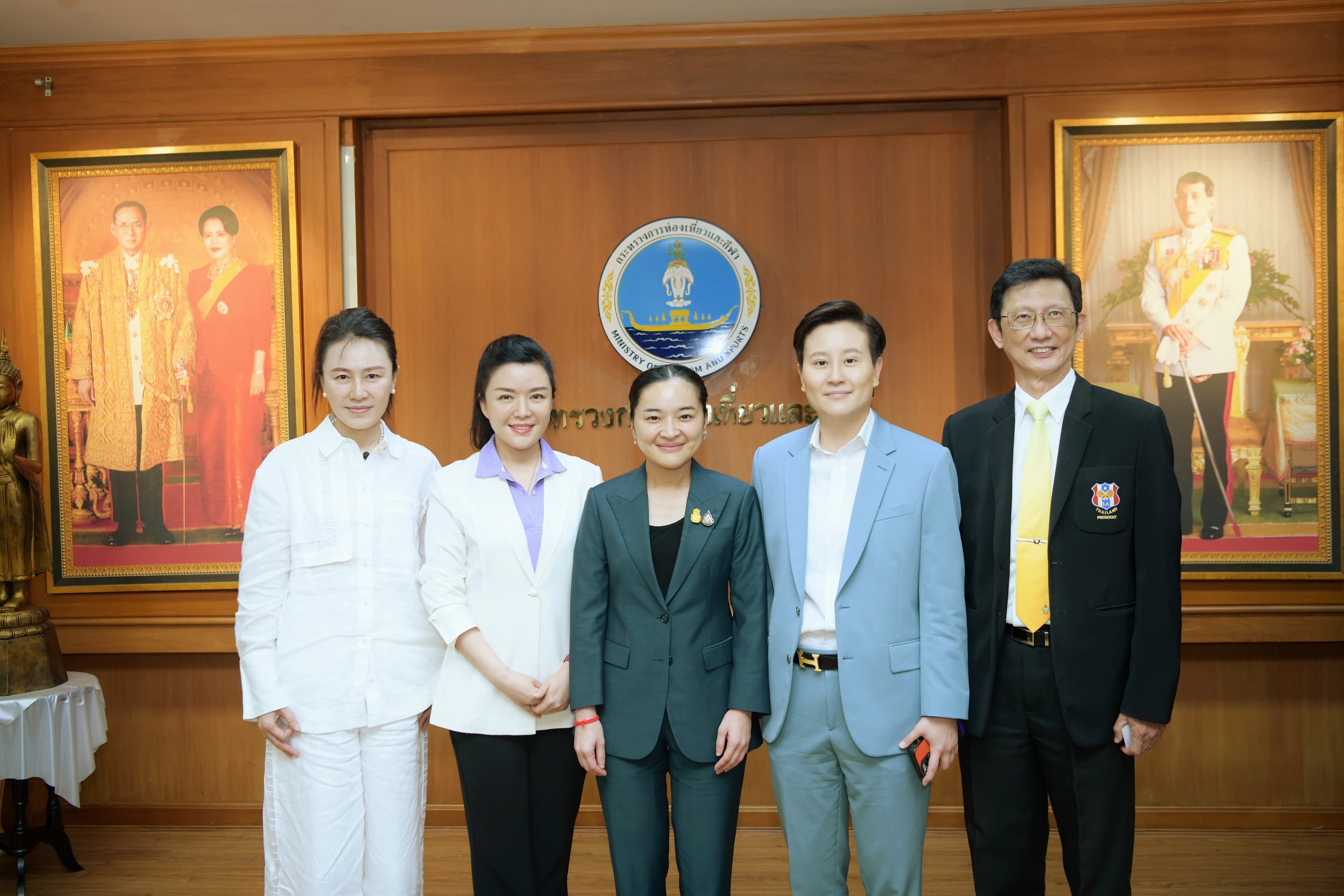 รูปภาพแกลเลอรี