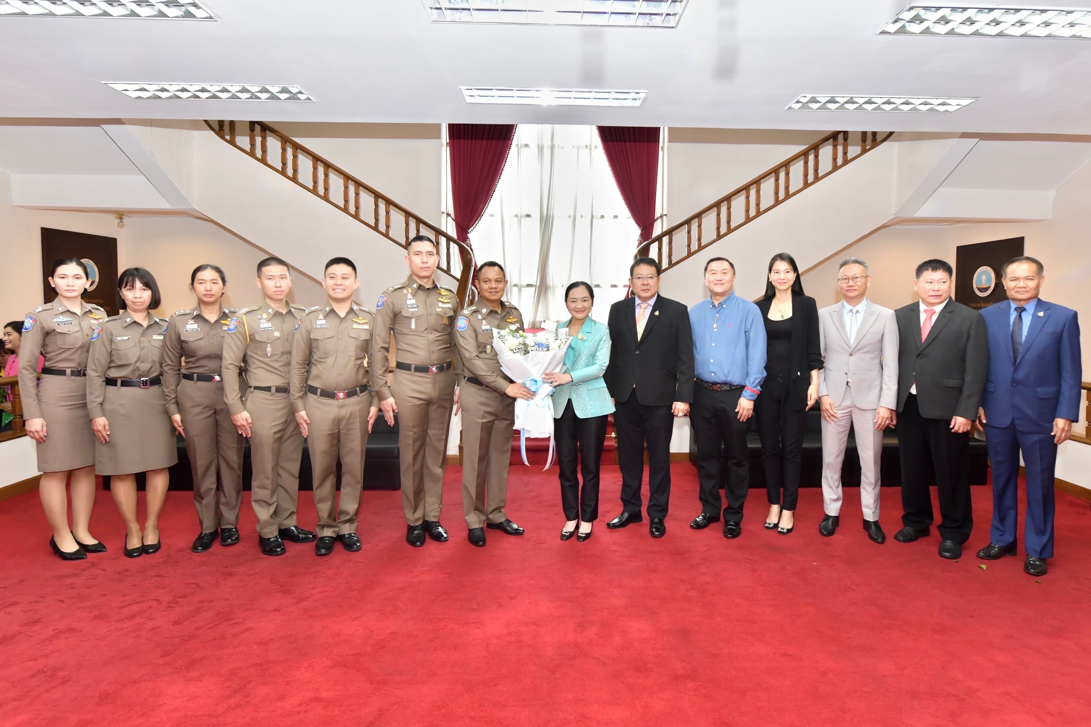 รูปภาพแกลเลอรี