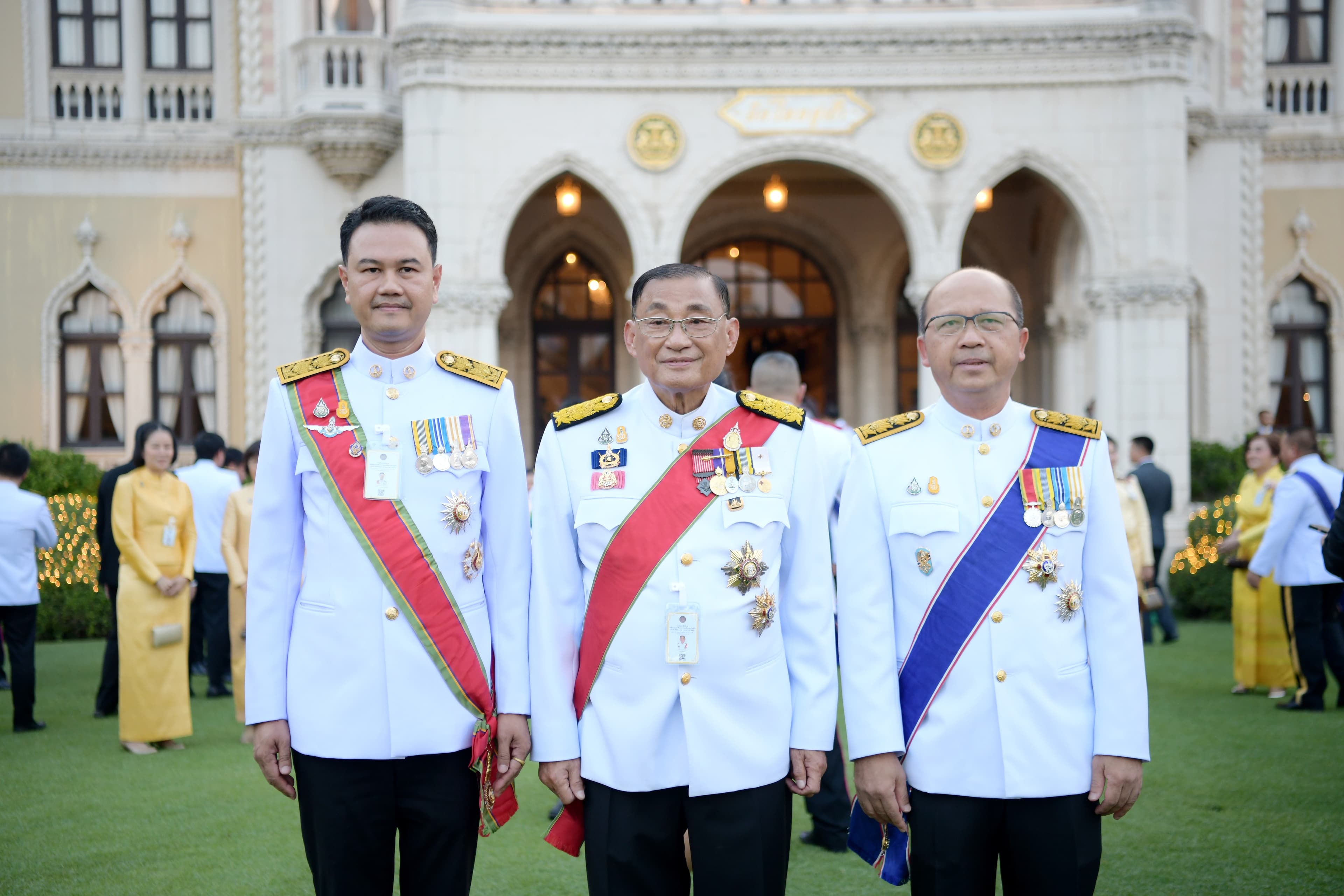 รูปภาพแกลเลอรี
