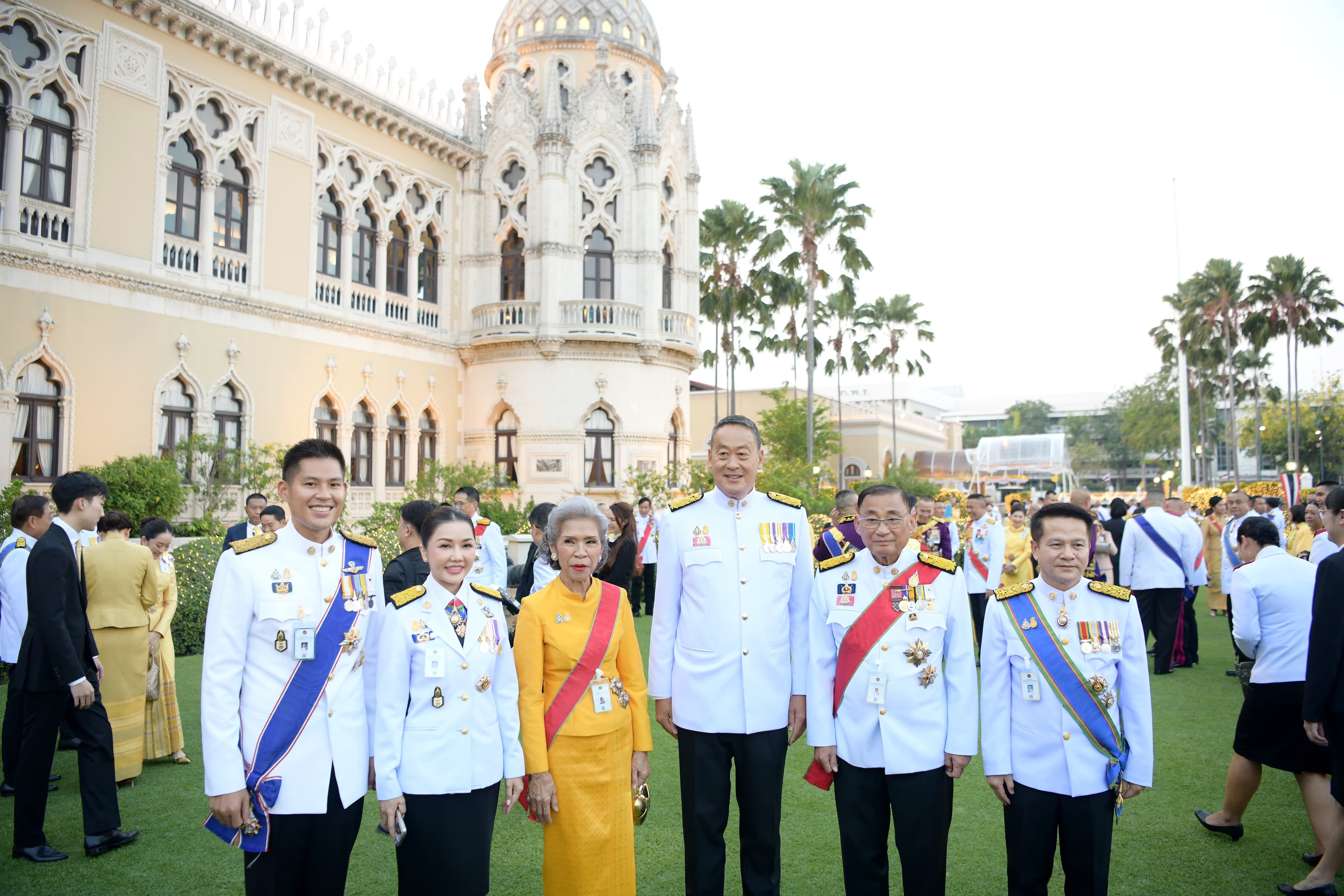 รูปภาพแกลเลอรี