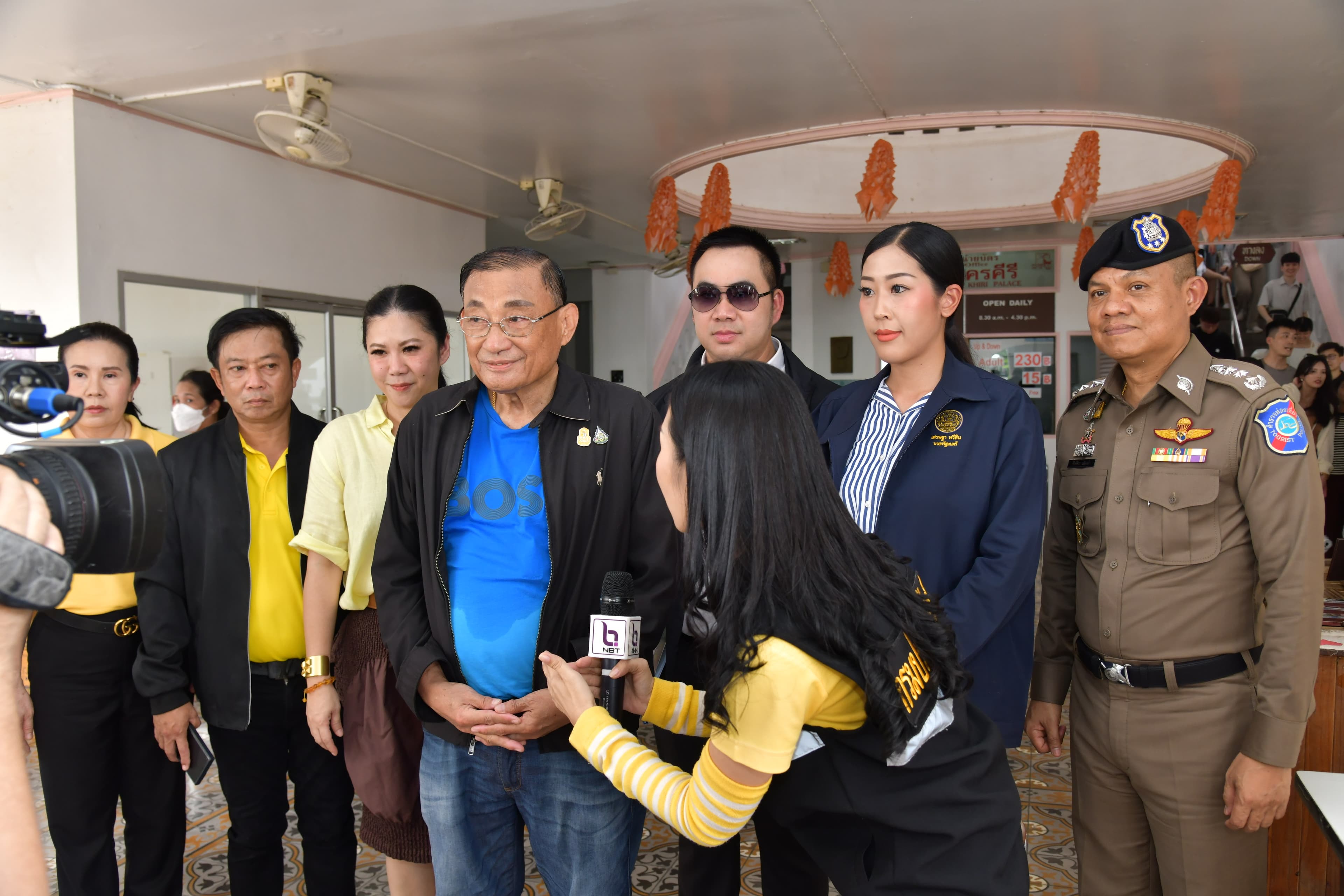 รูปภาพแกลเลอรี