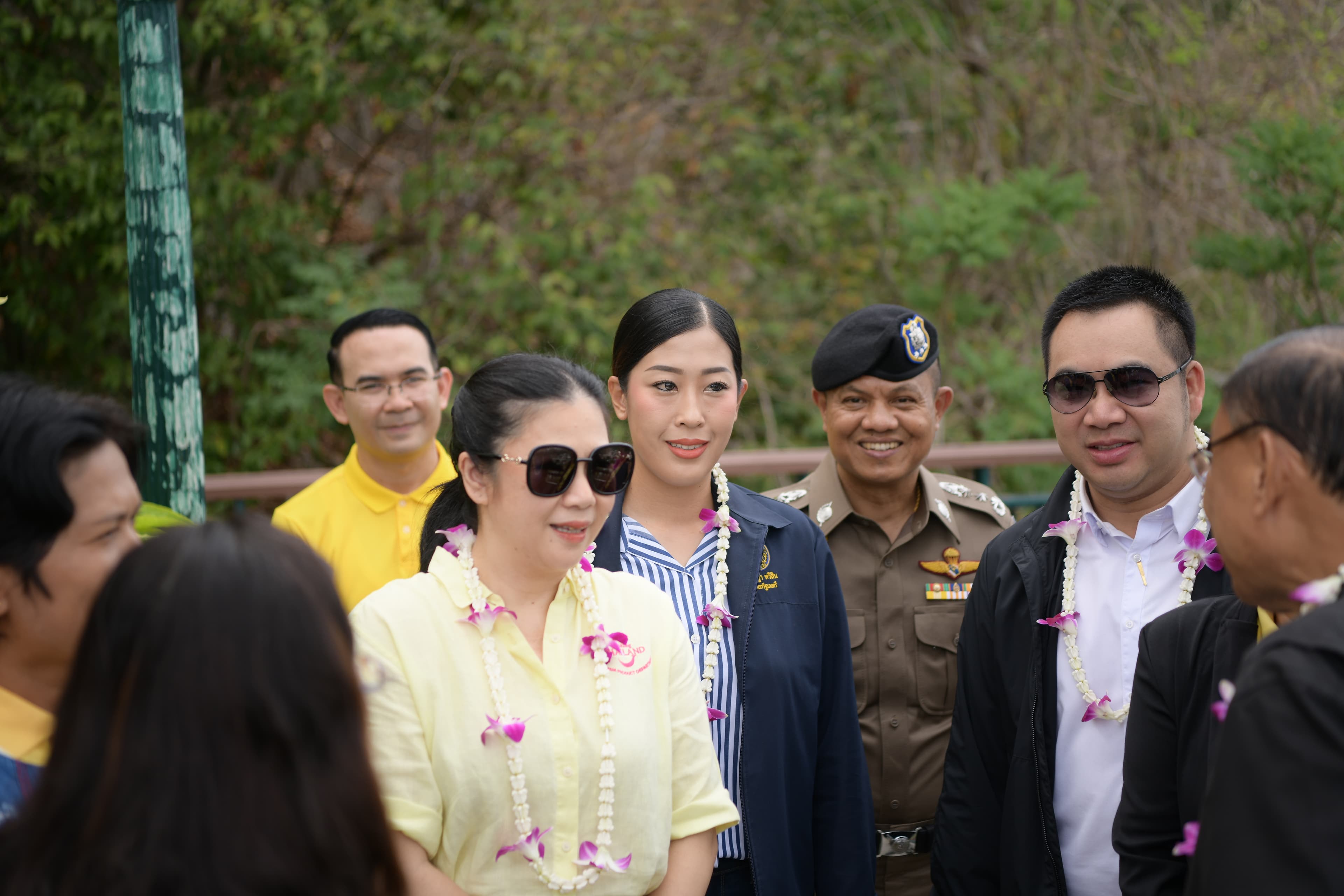 รูปภาพแกลเลอรี