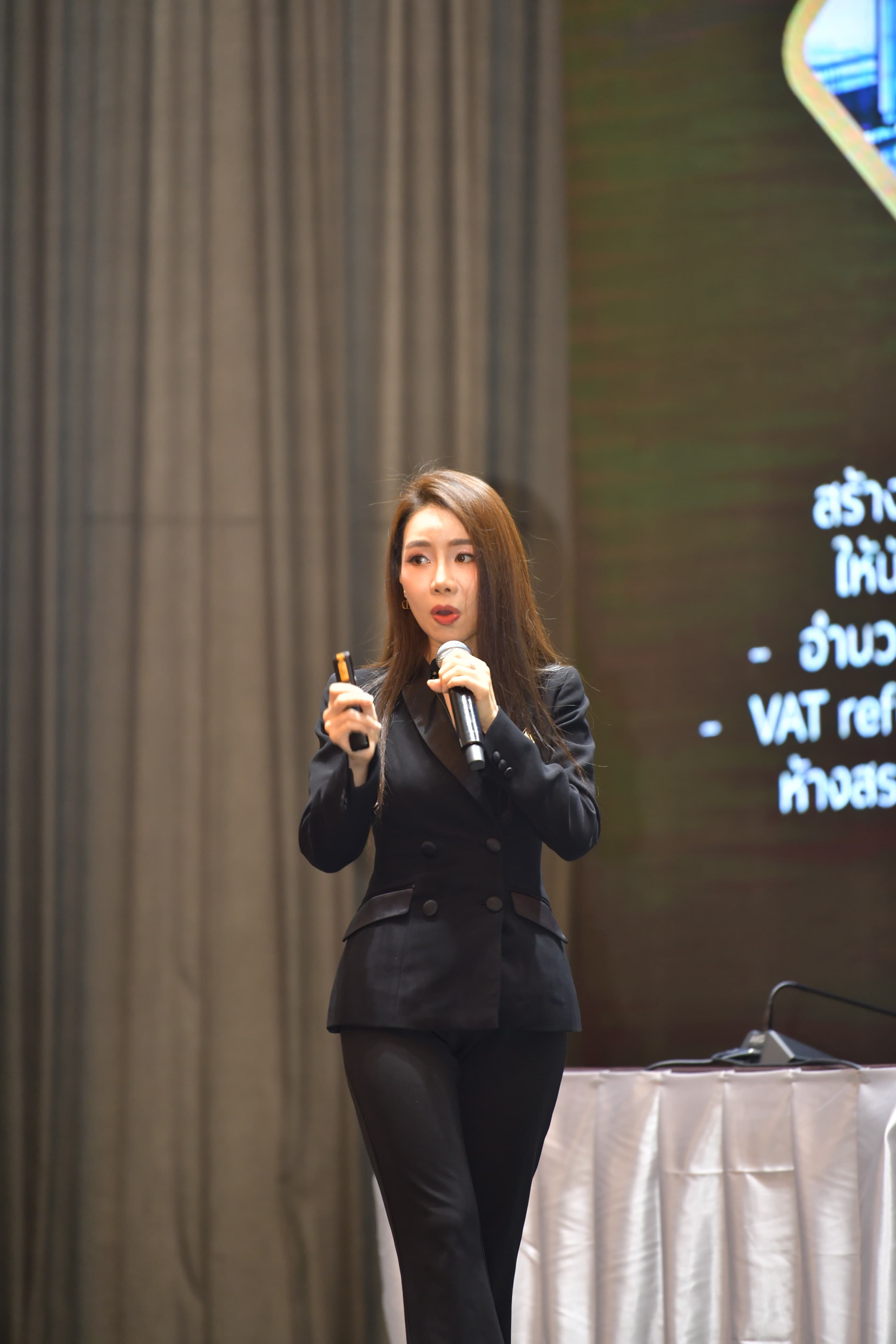 รูปภาพแกลเลอรี
