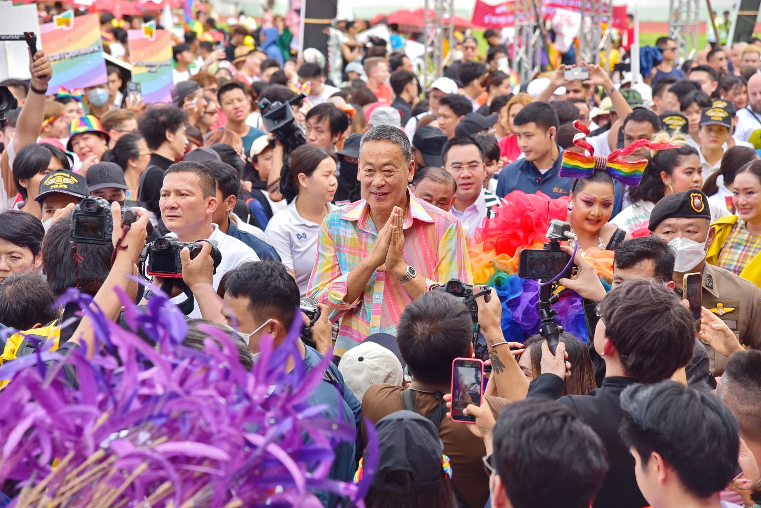 รูปภาพแกลเลอรี