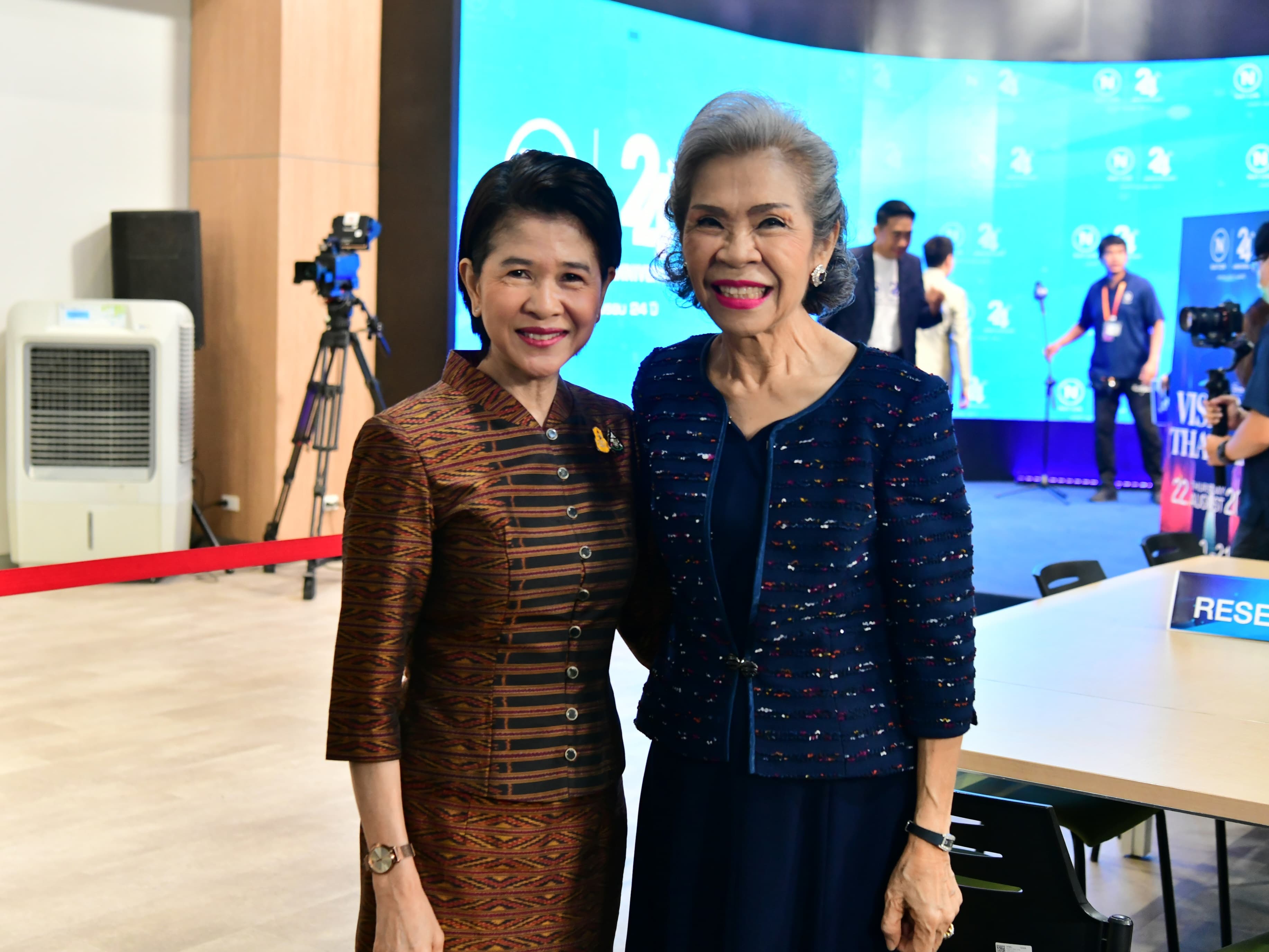 รูปภาพแกลเลอรี