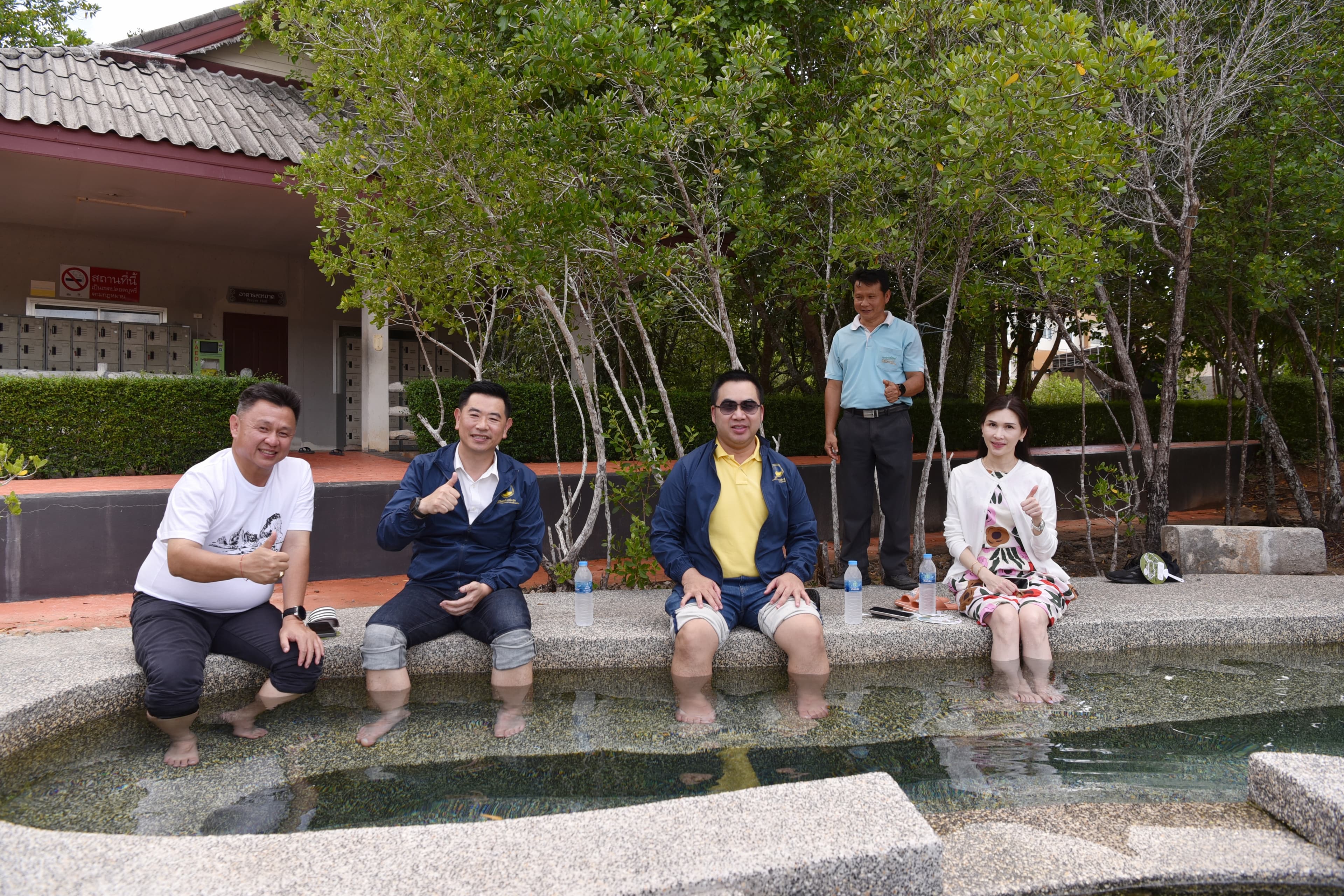 รูปภาพแกลเลอรี