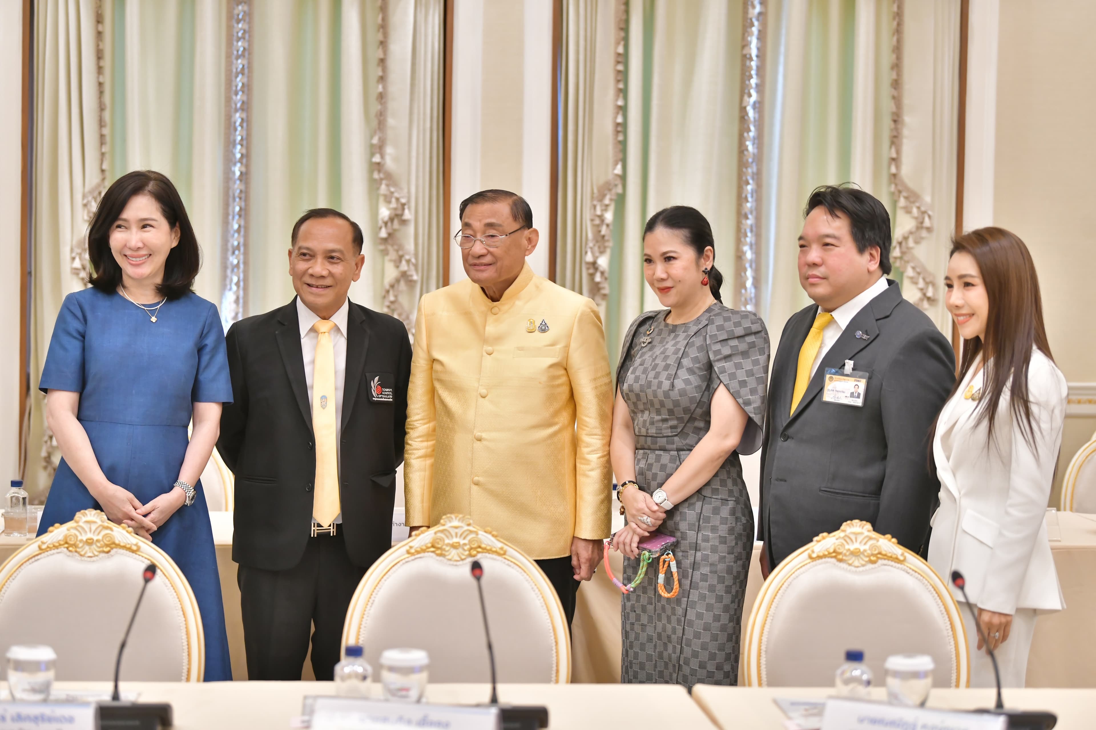 รูปภาพแกลเลอรี