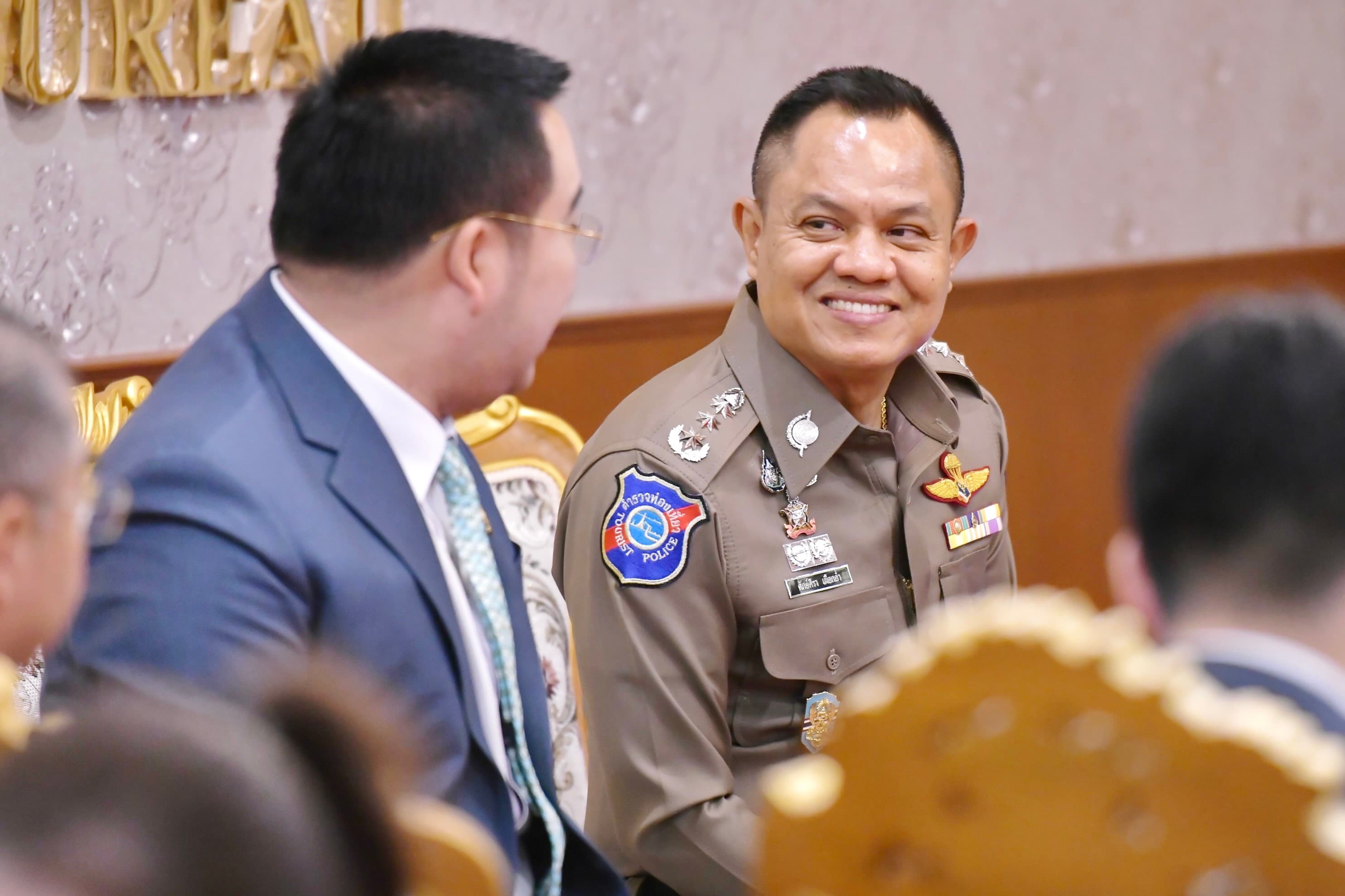 รูปภาพแกลเลอรี