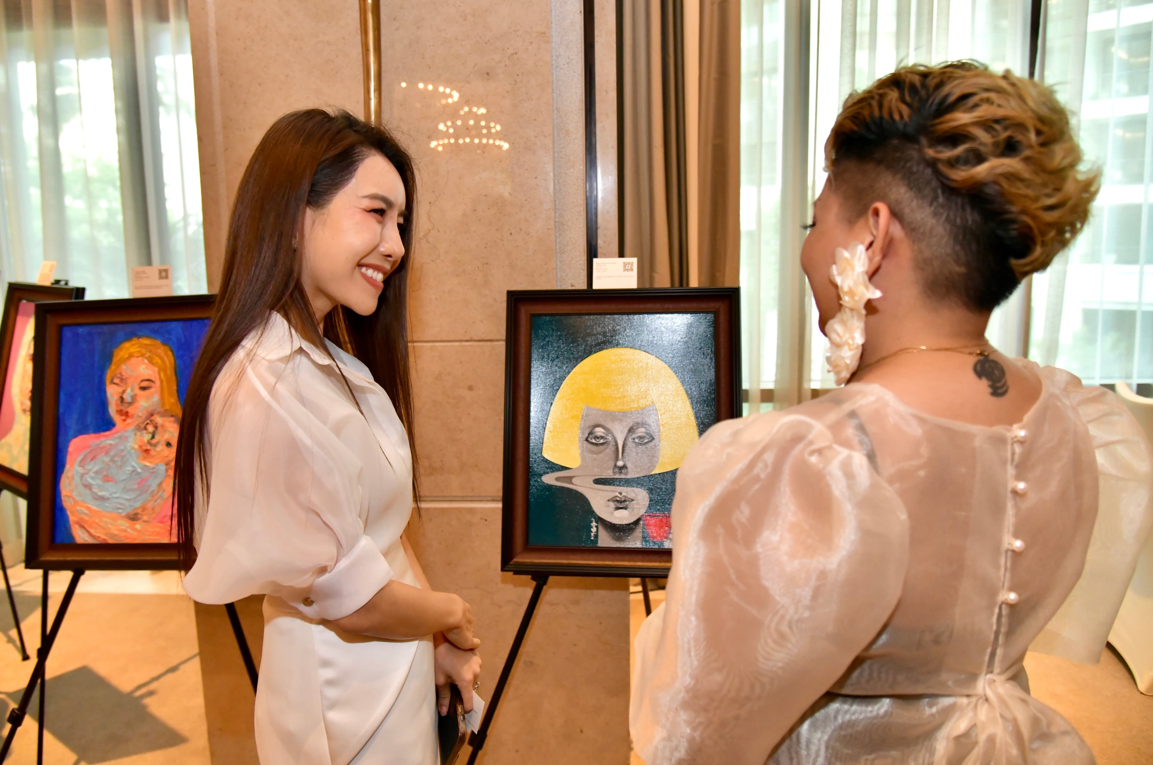 รูปภาพแกลเลอรี