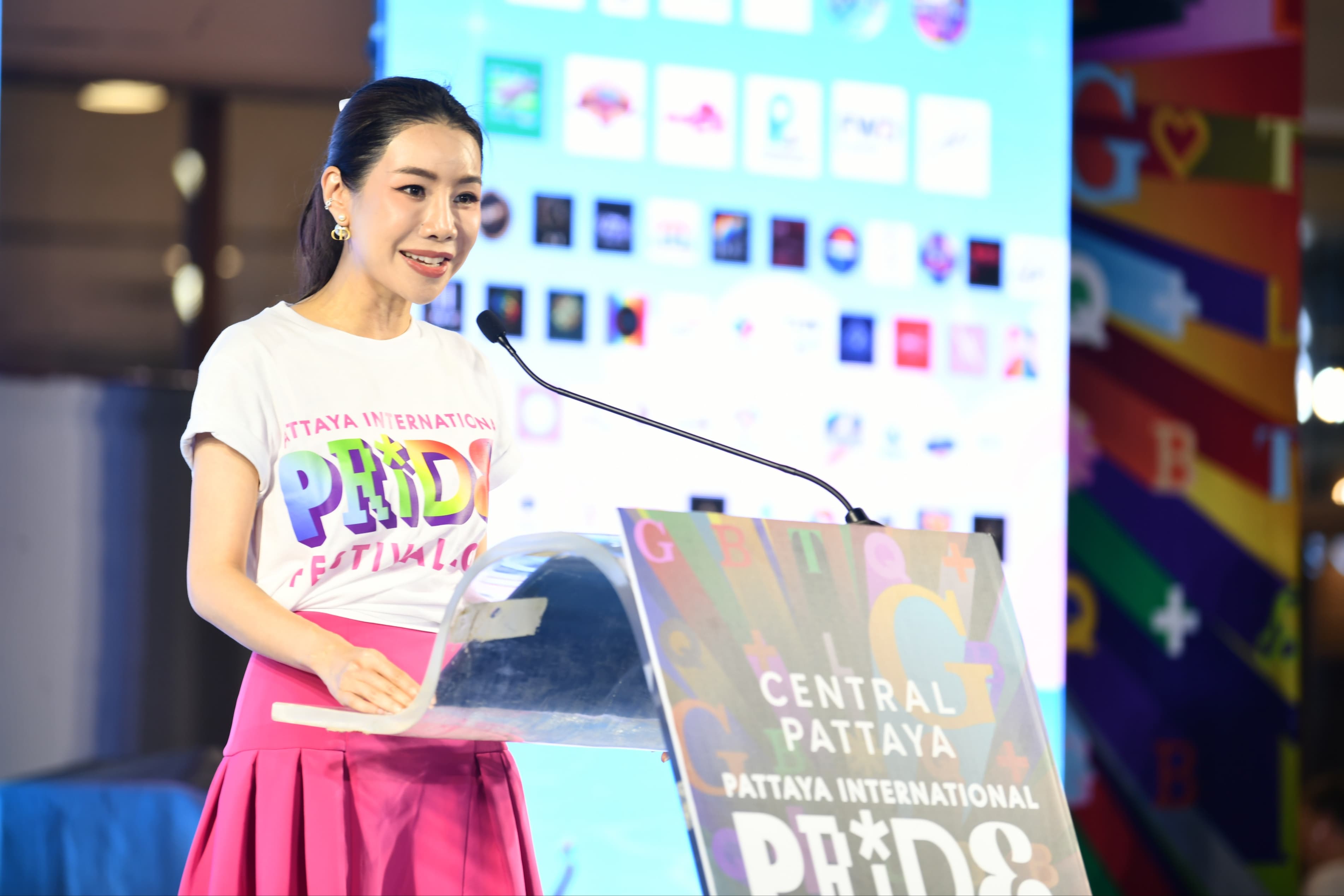 รูปภาพแกลเลอรี