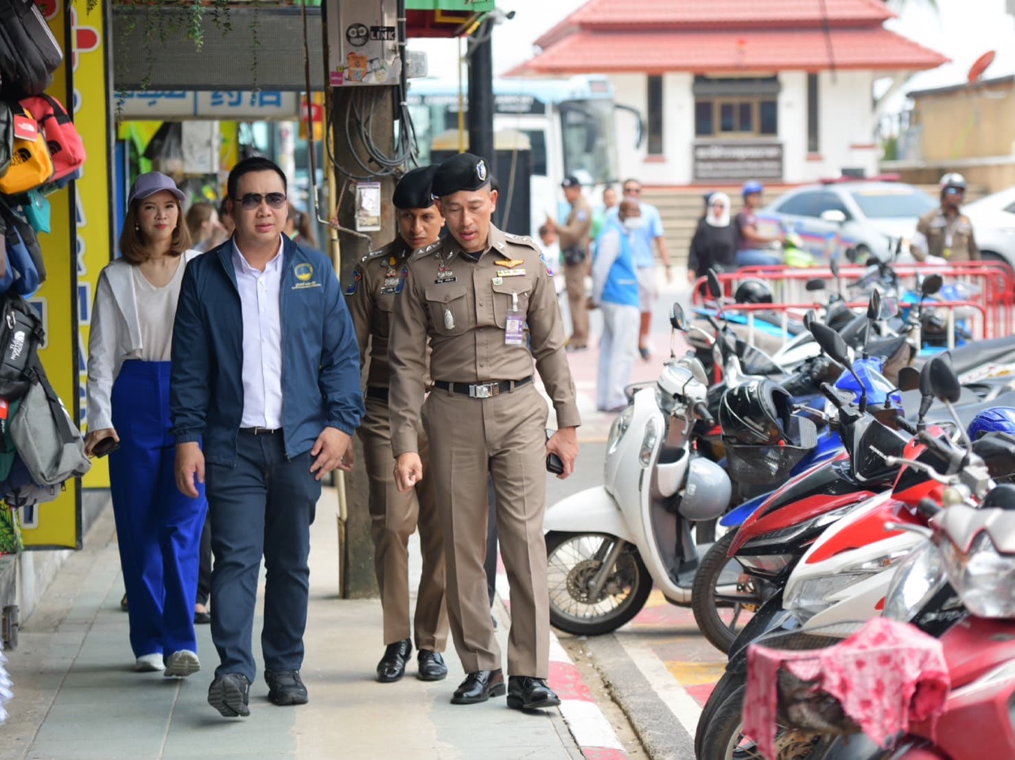 รูปภาพแกลเลอรี