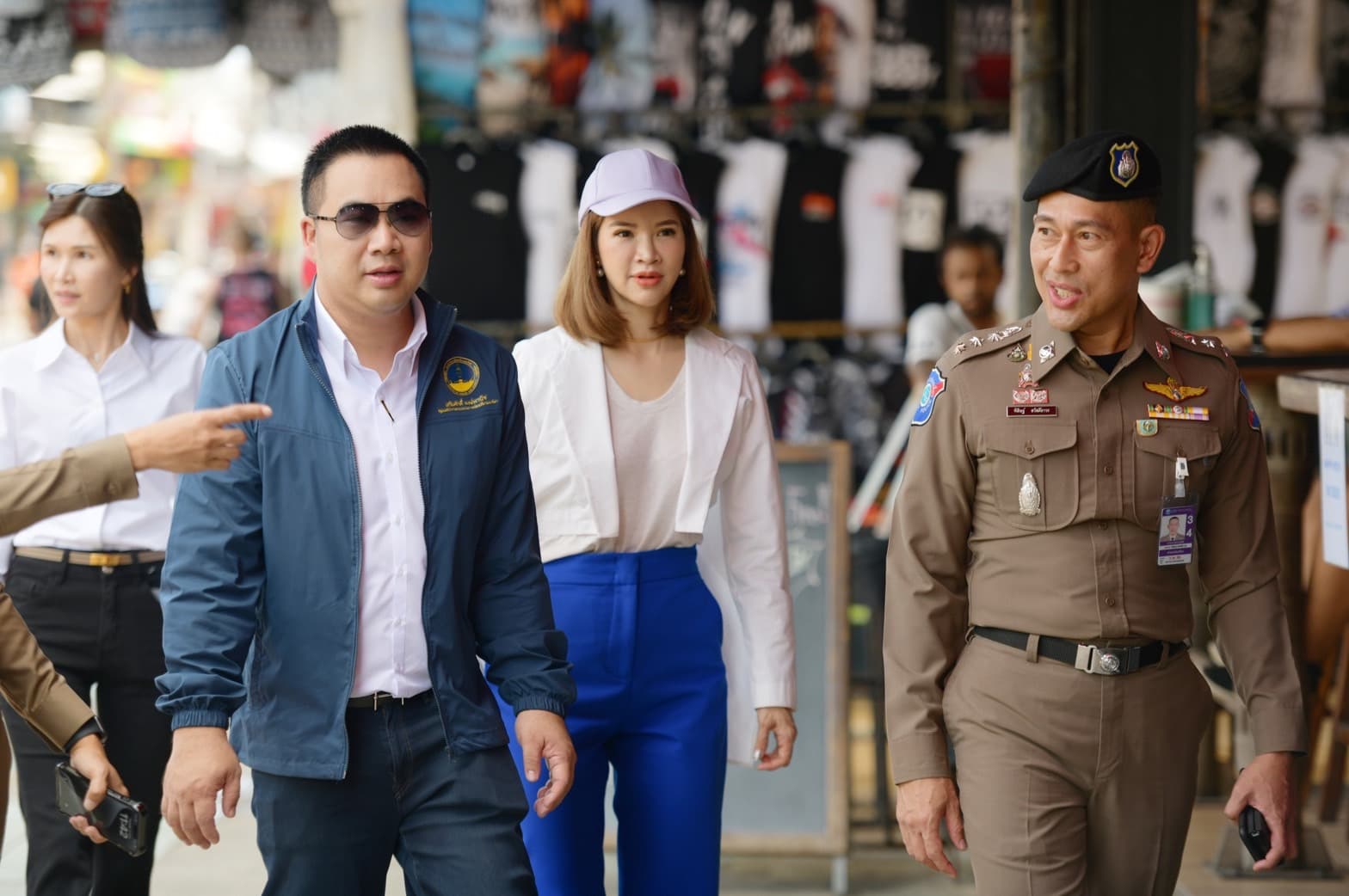 รูปภาพแกลเลอรี