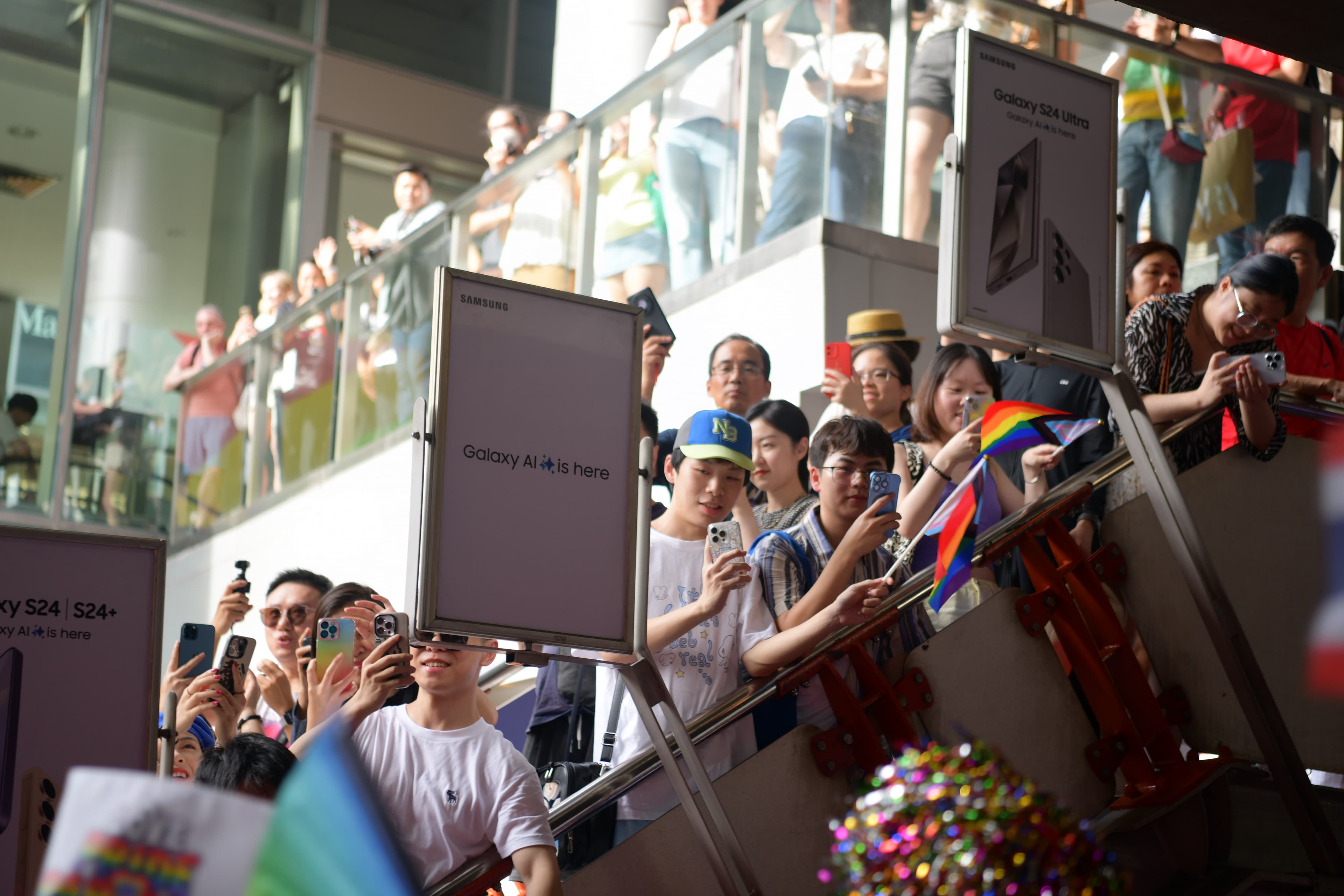รูปภาพแกลเลอรี