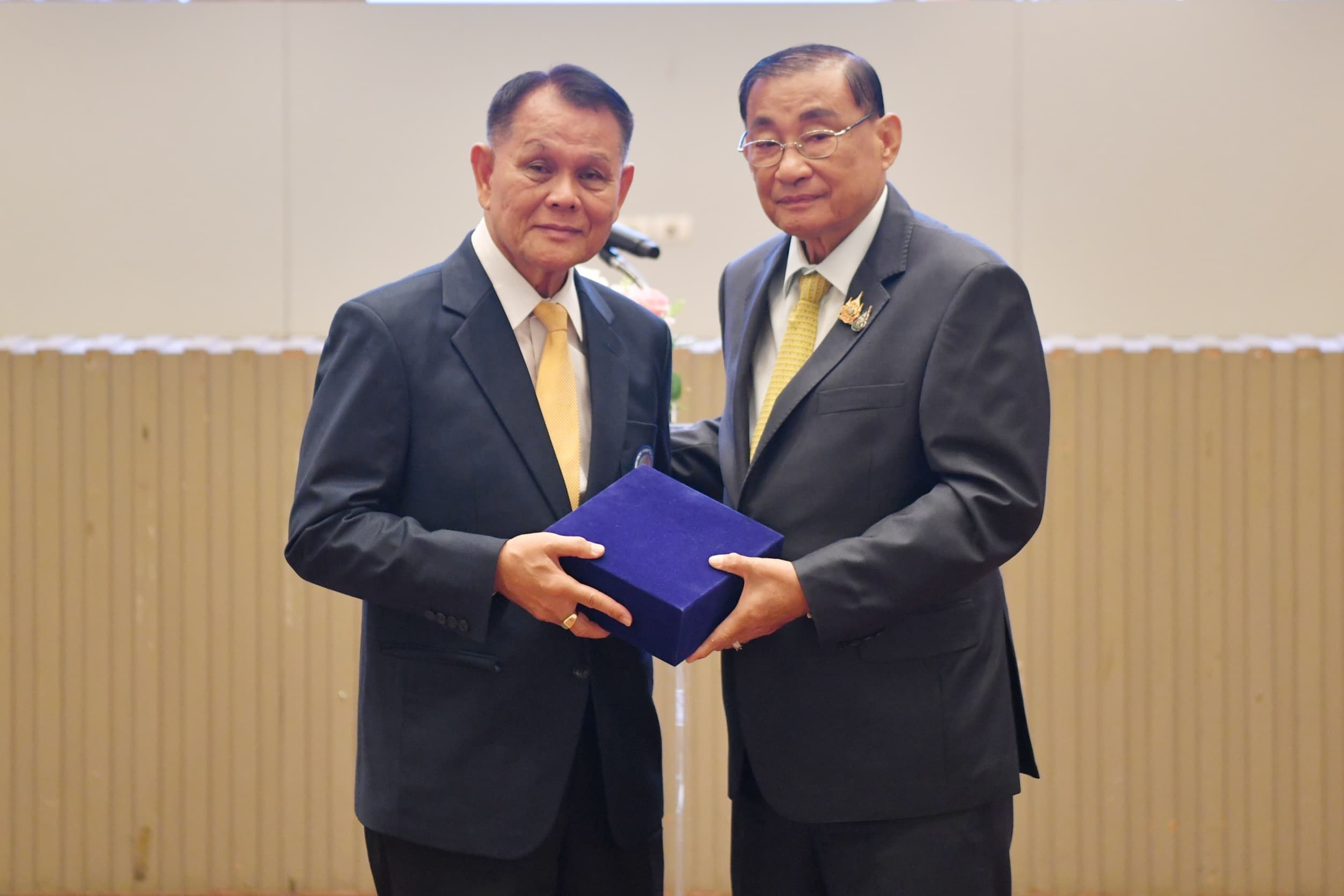รูปภาพแกลเลอรี