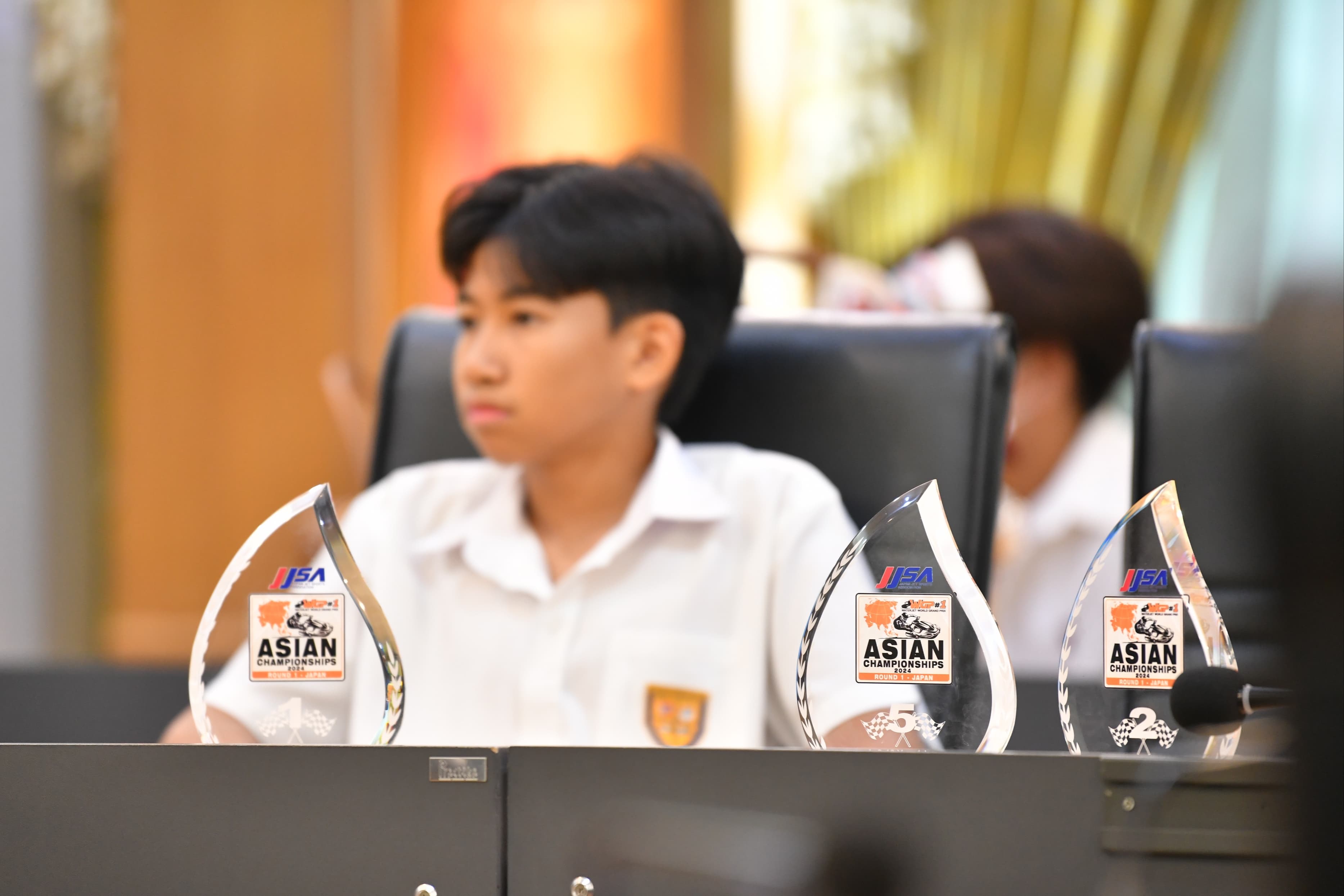 รูปภาพแกลเลอรี