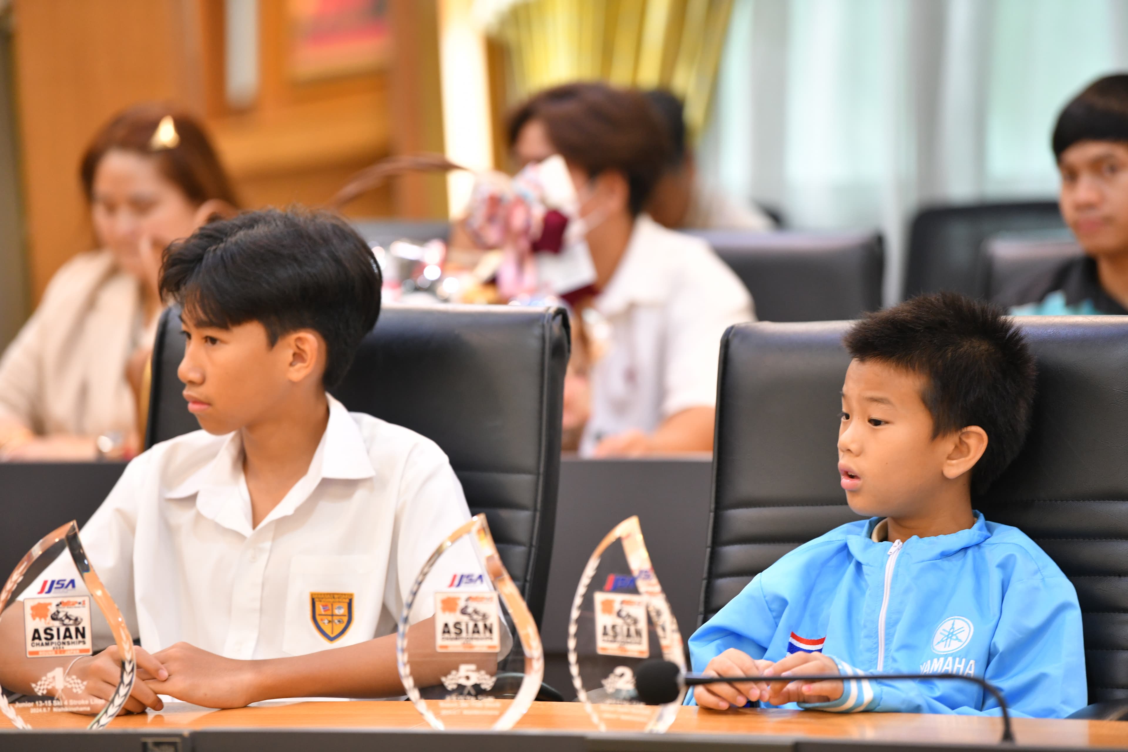 รูปภาพแกลเลอรี