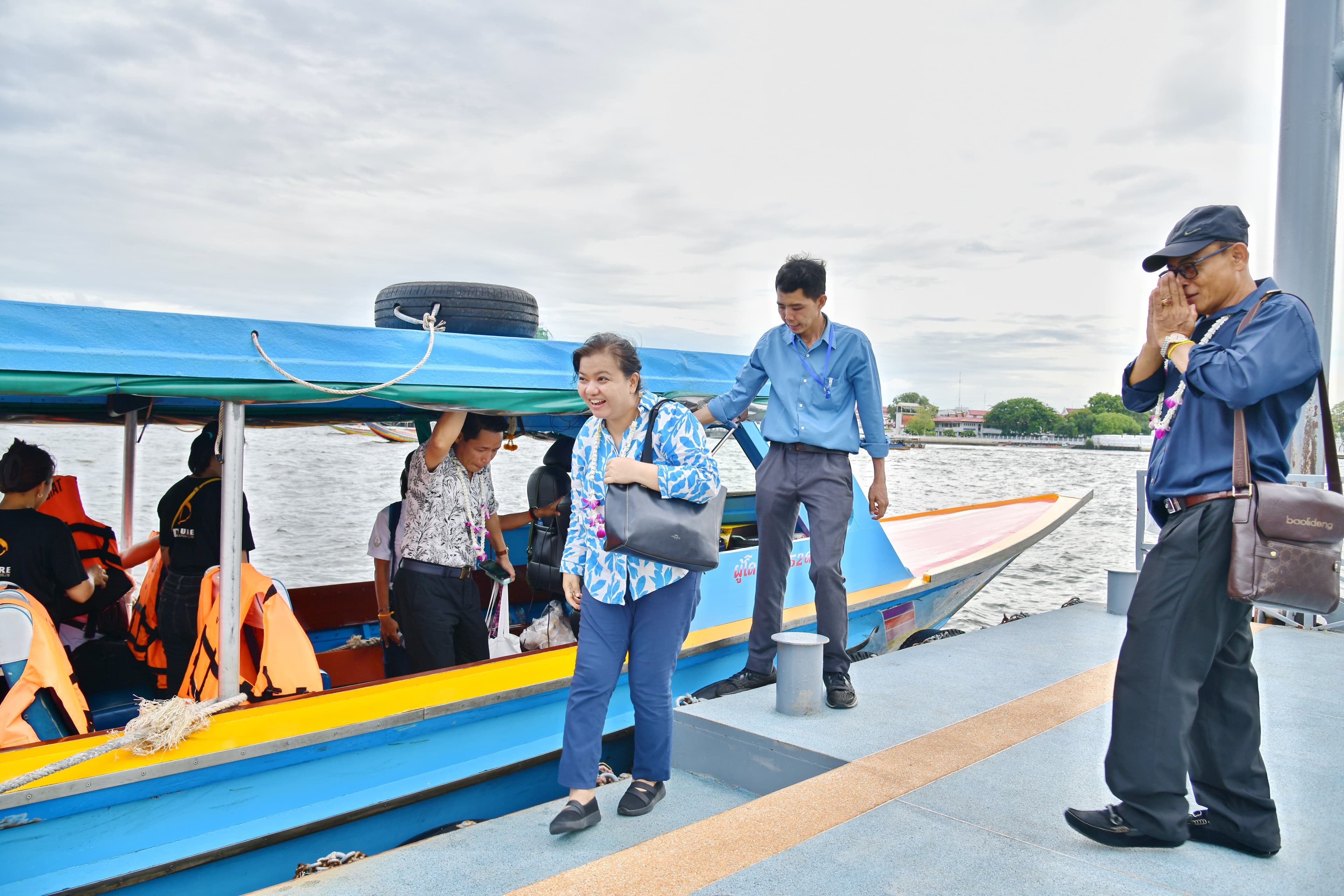 รูปภาพแกลเลอรี