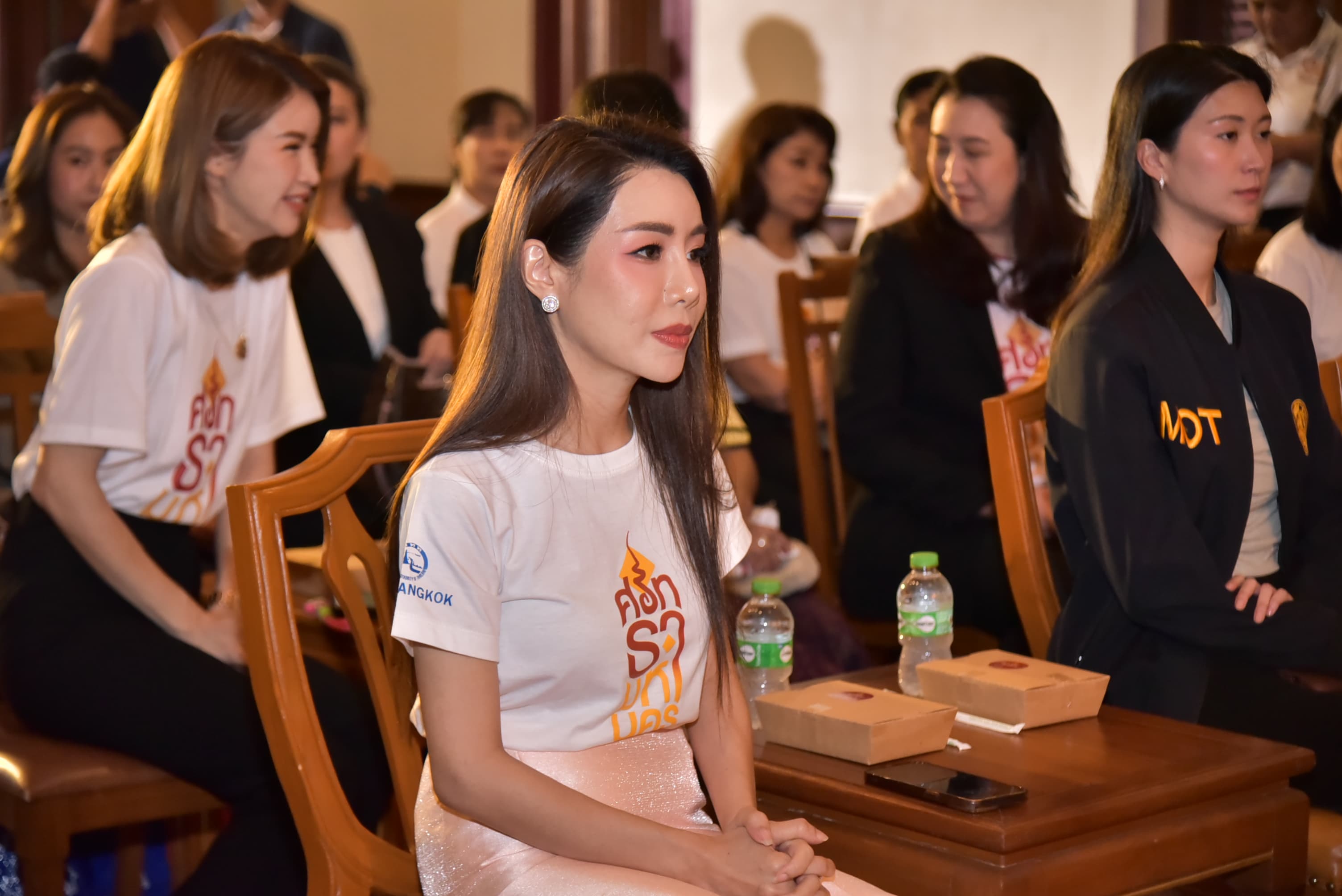 รูปภาพแกลเลอรี