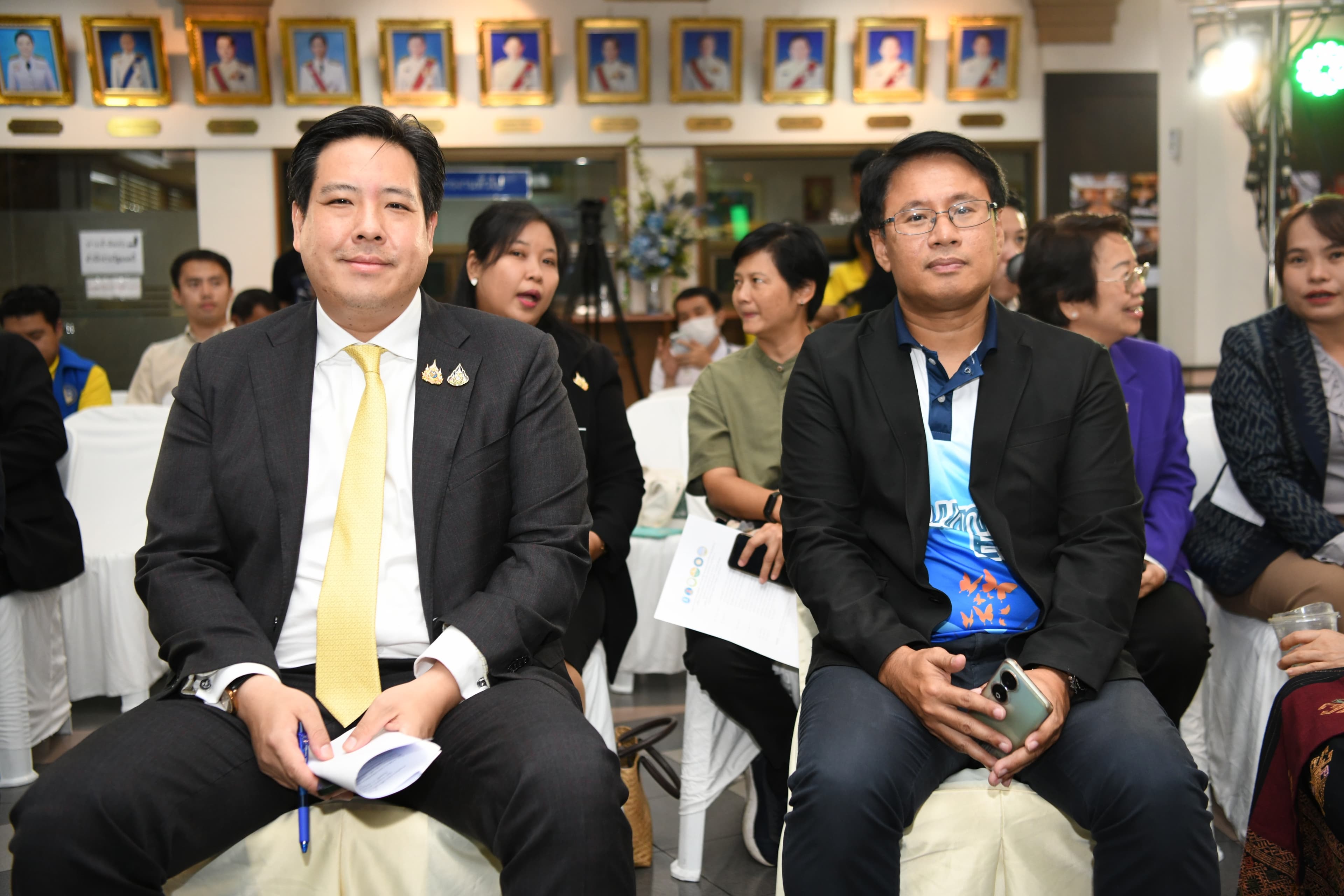 รูปภาพแกลเลอรี