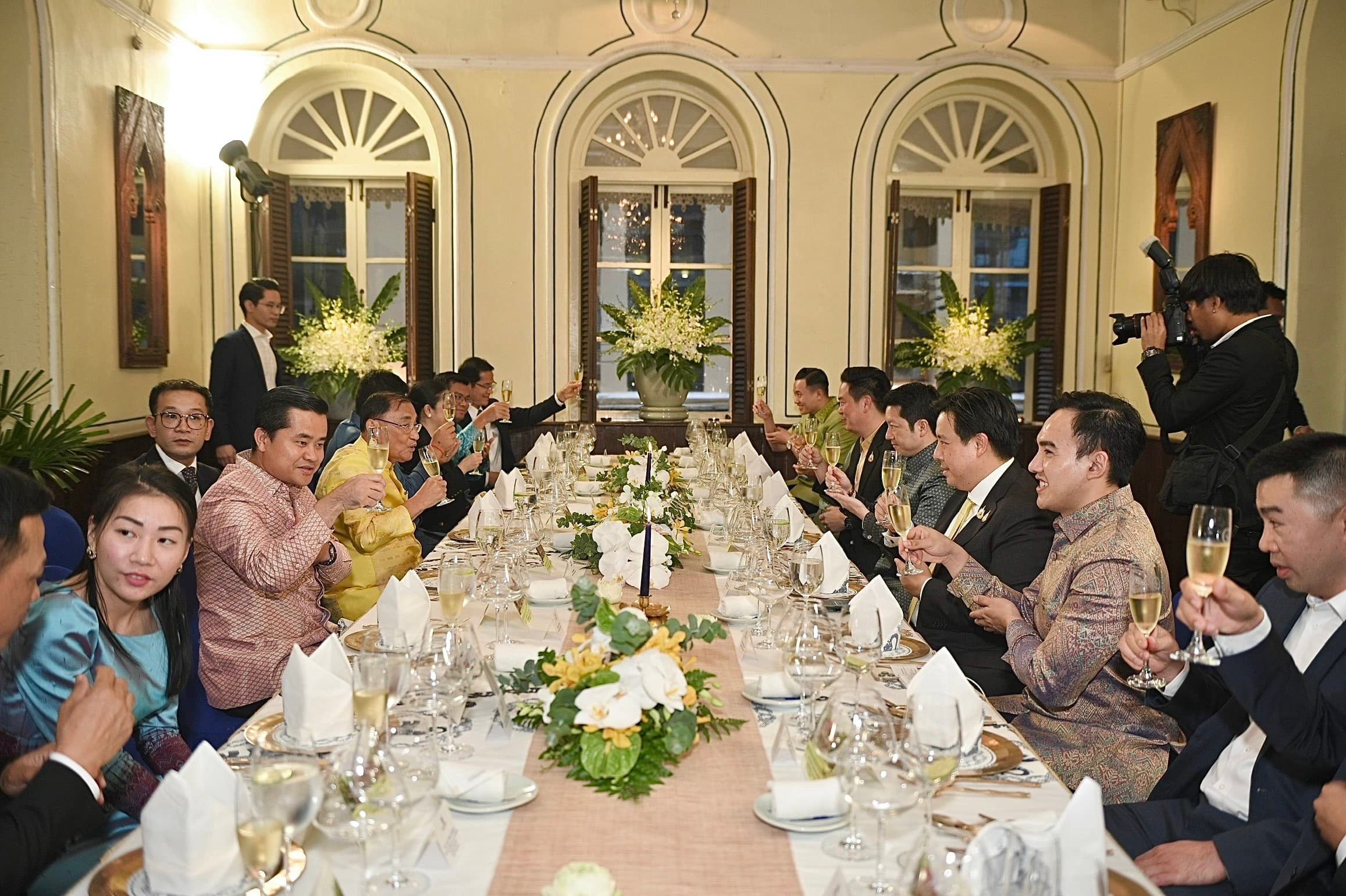 รูปภาพแกลเลอรี