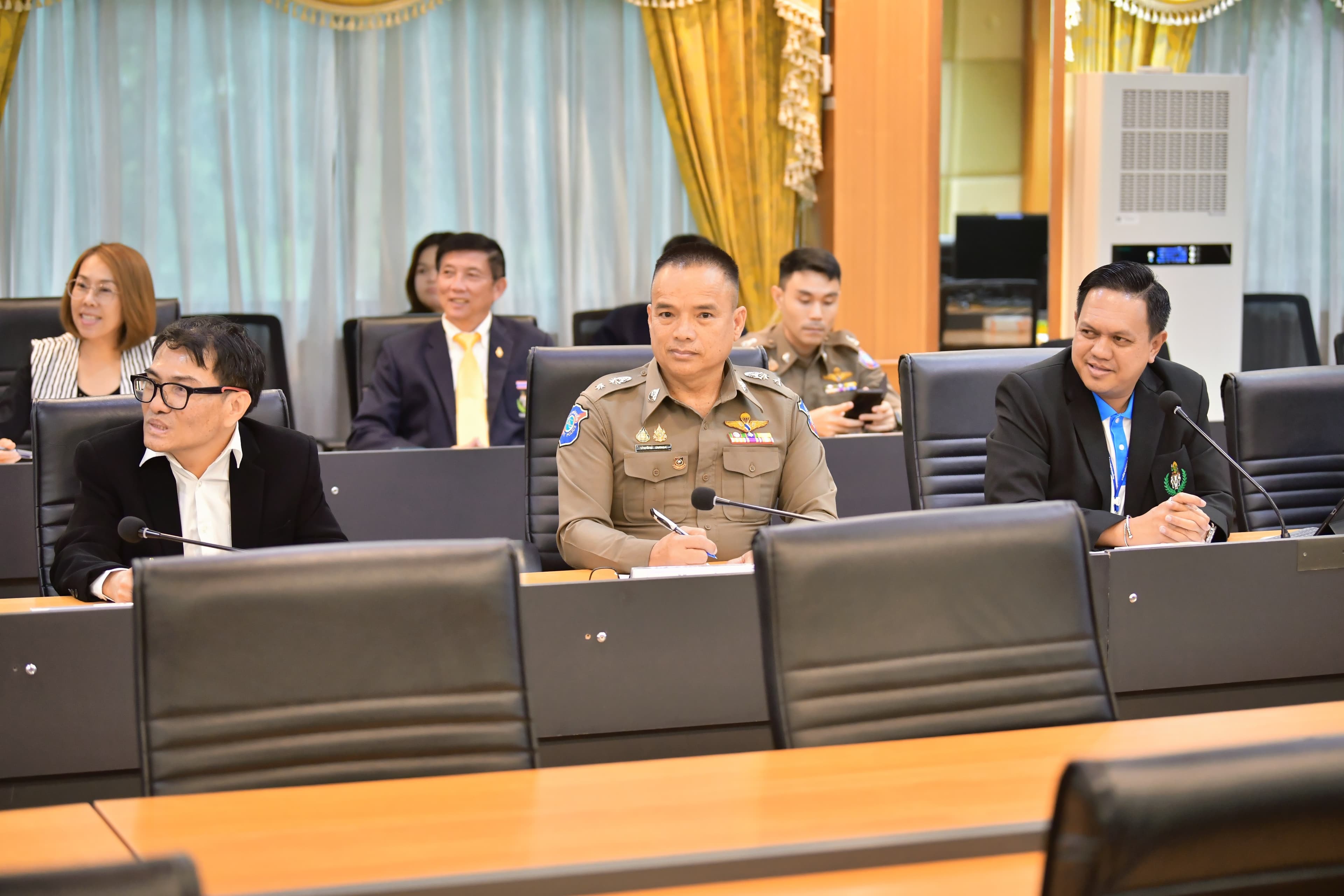 รูปภาพแกลเลอรี