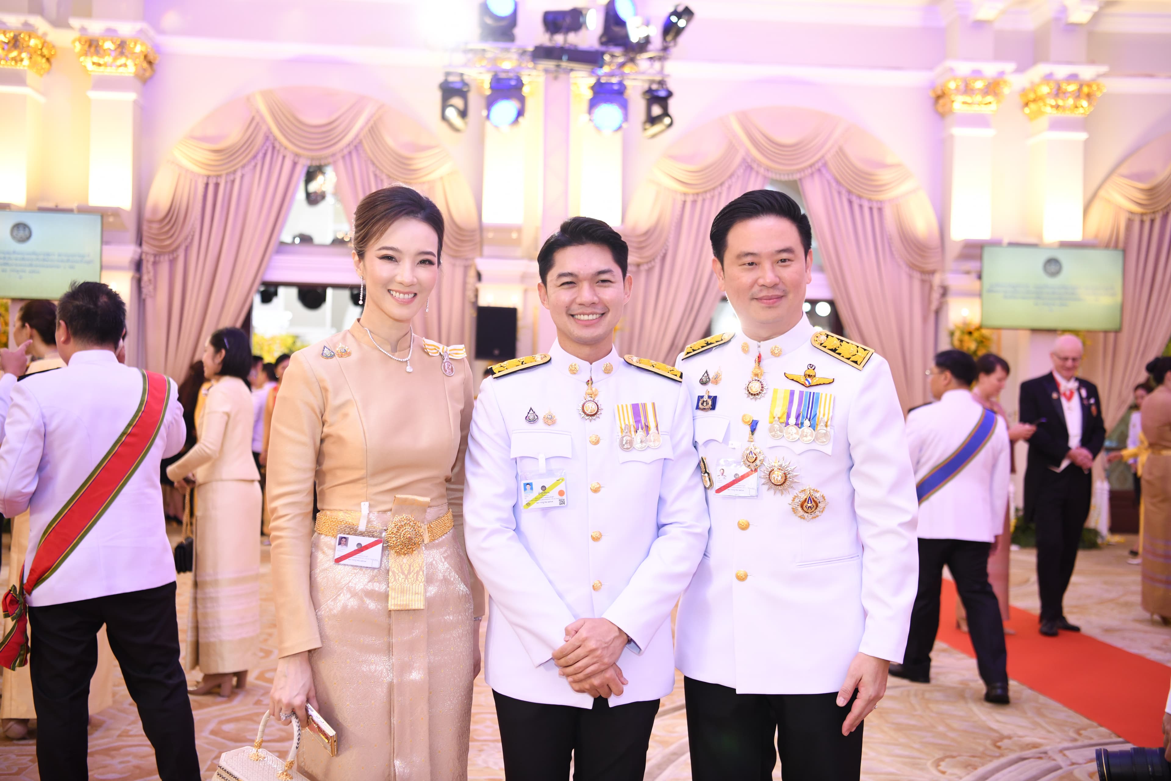 รูปภาพแกลเลอรี