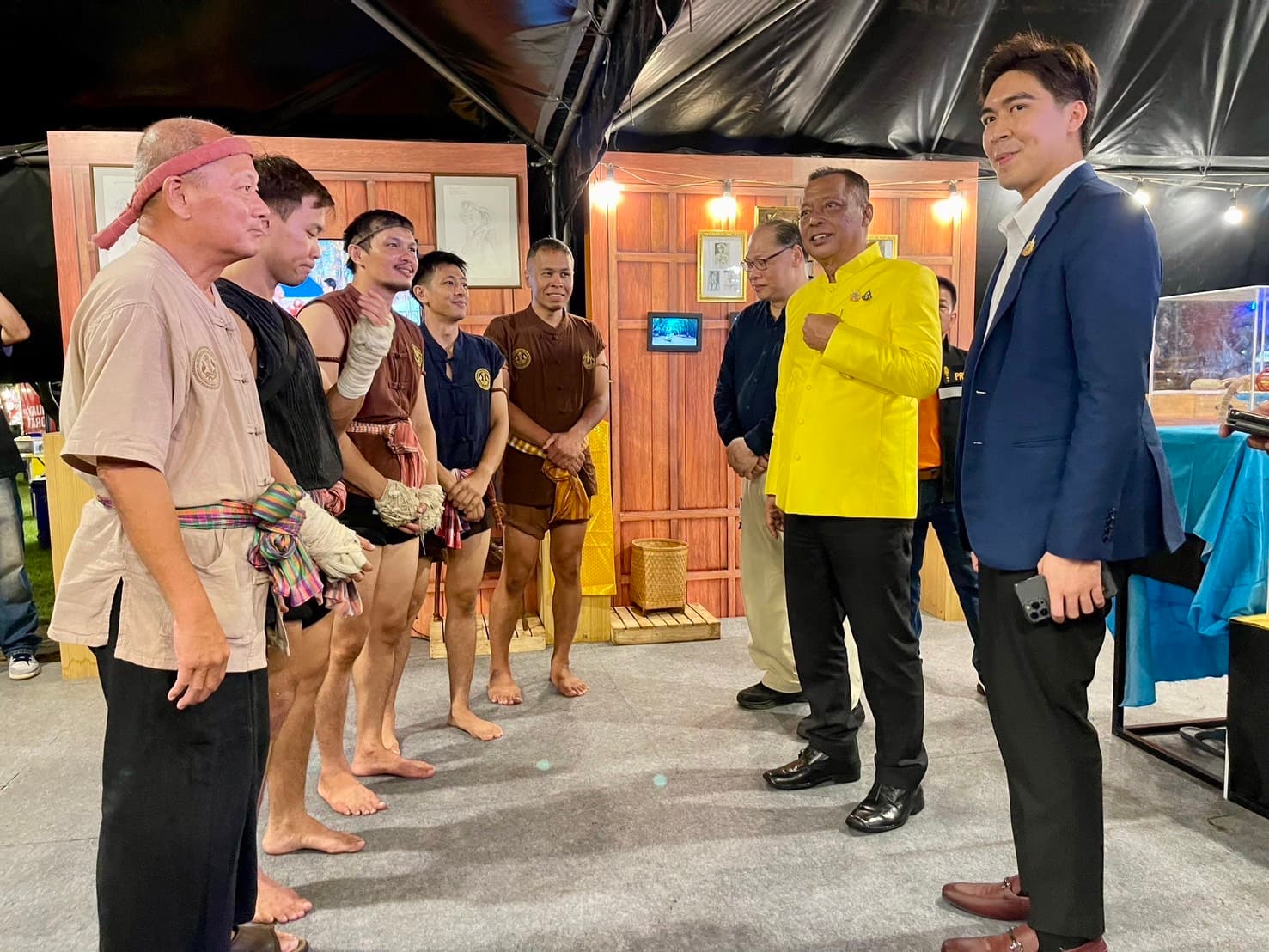 รูปภาพแกลเลอรี