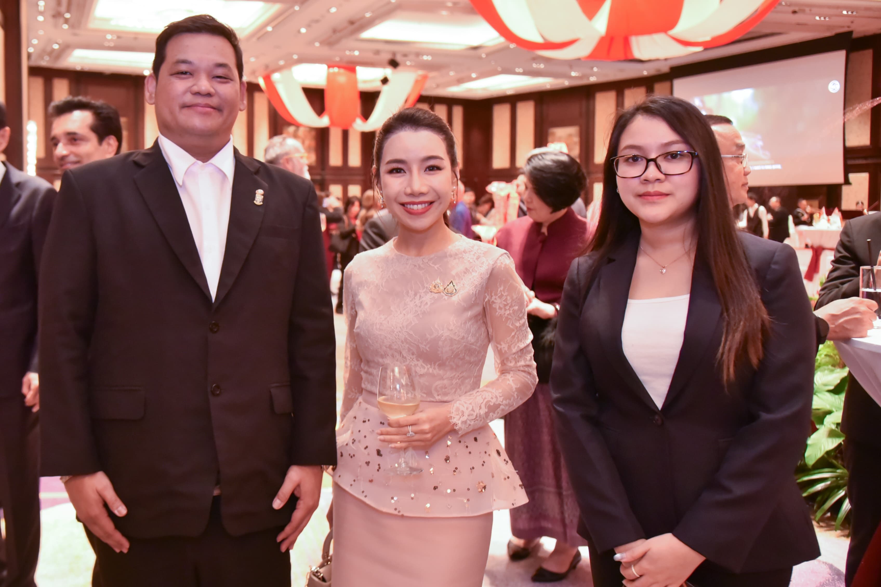 รูปภาพแกลเลอรี