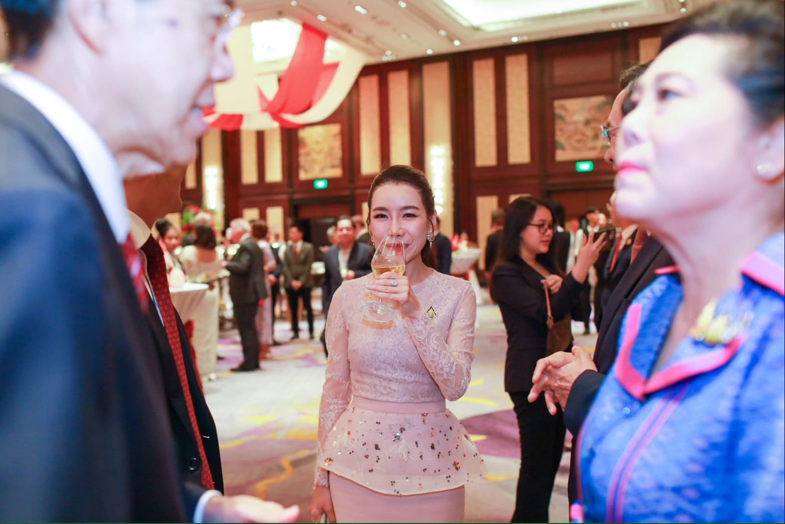 รูปภาพแกลเลอรี