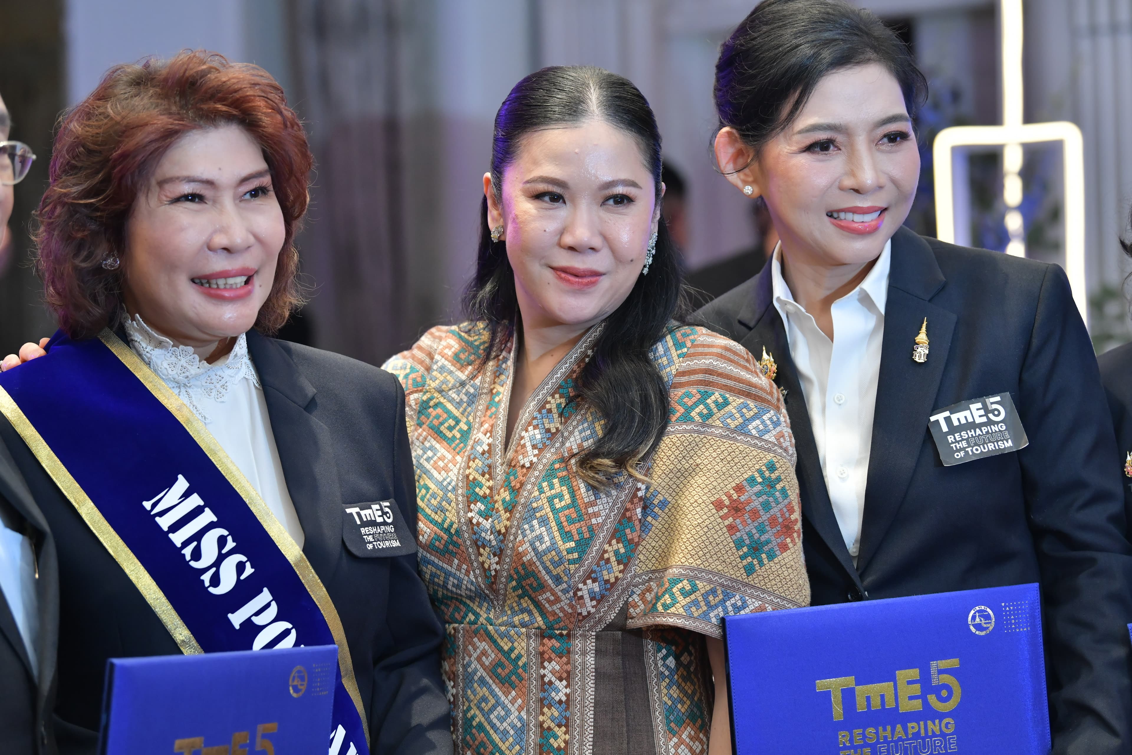 รูปภาพแกลเลอรี